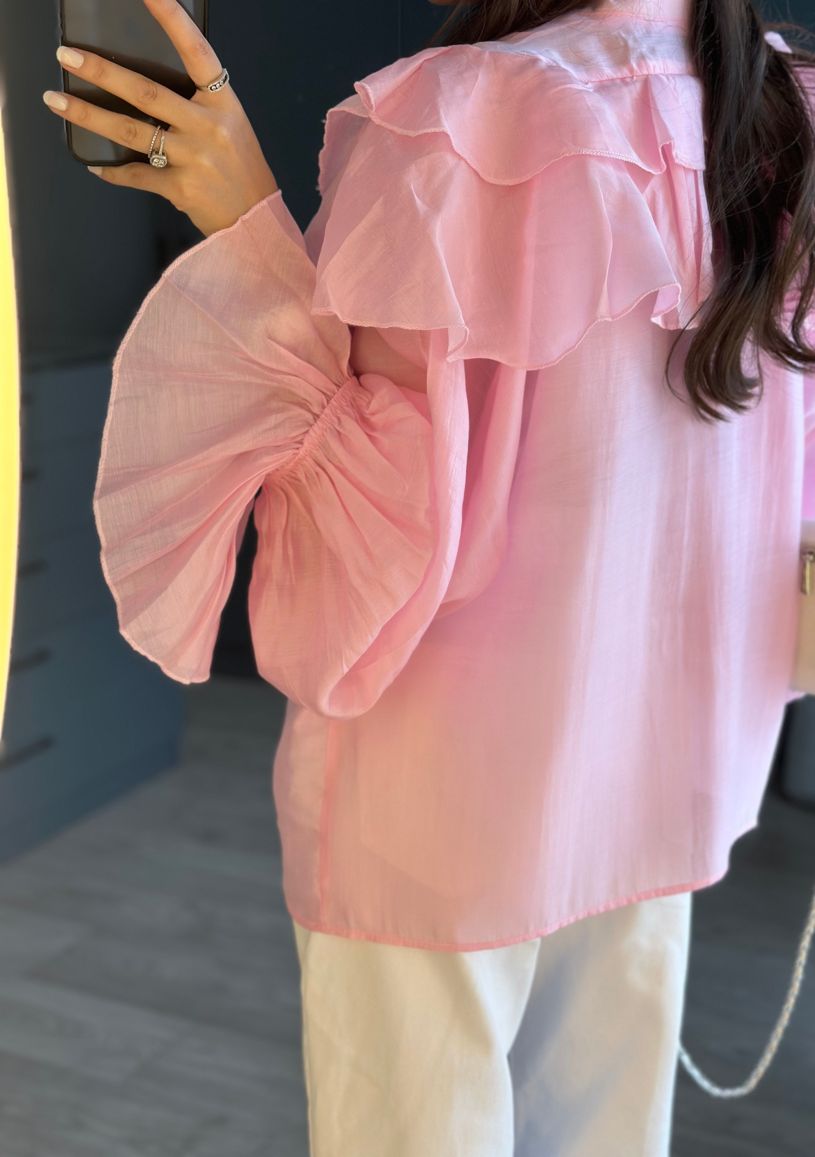 PEMBE REUTTE GÖMLEK
