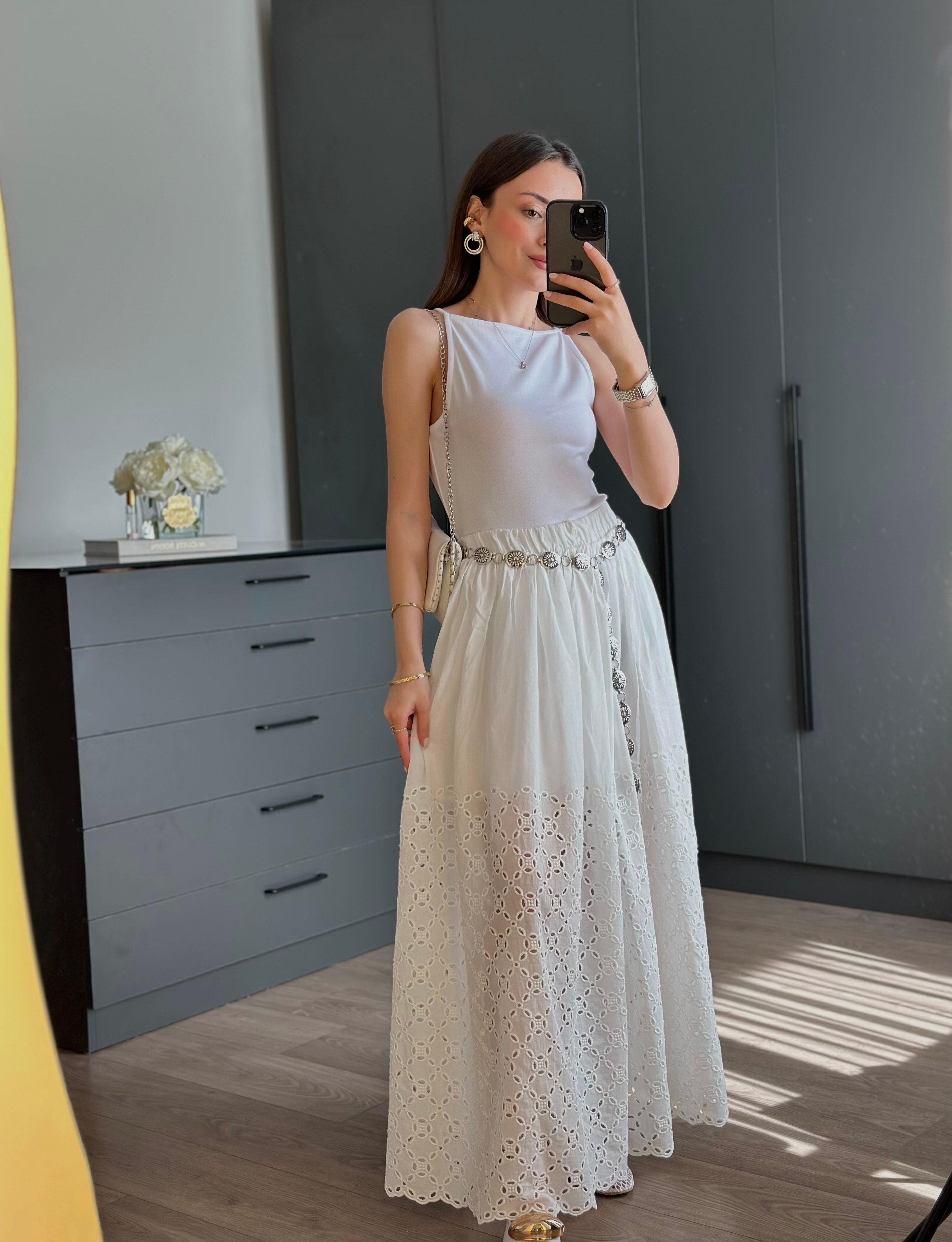 TASARIM FİSTO BEYAZ MAXİ ETEK