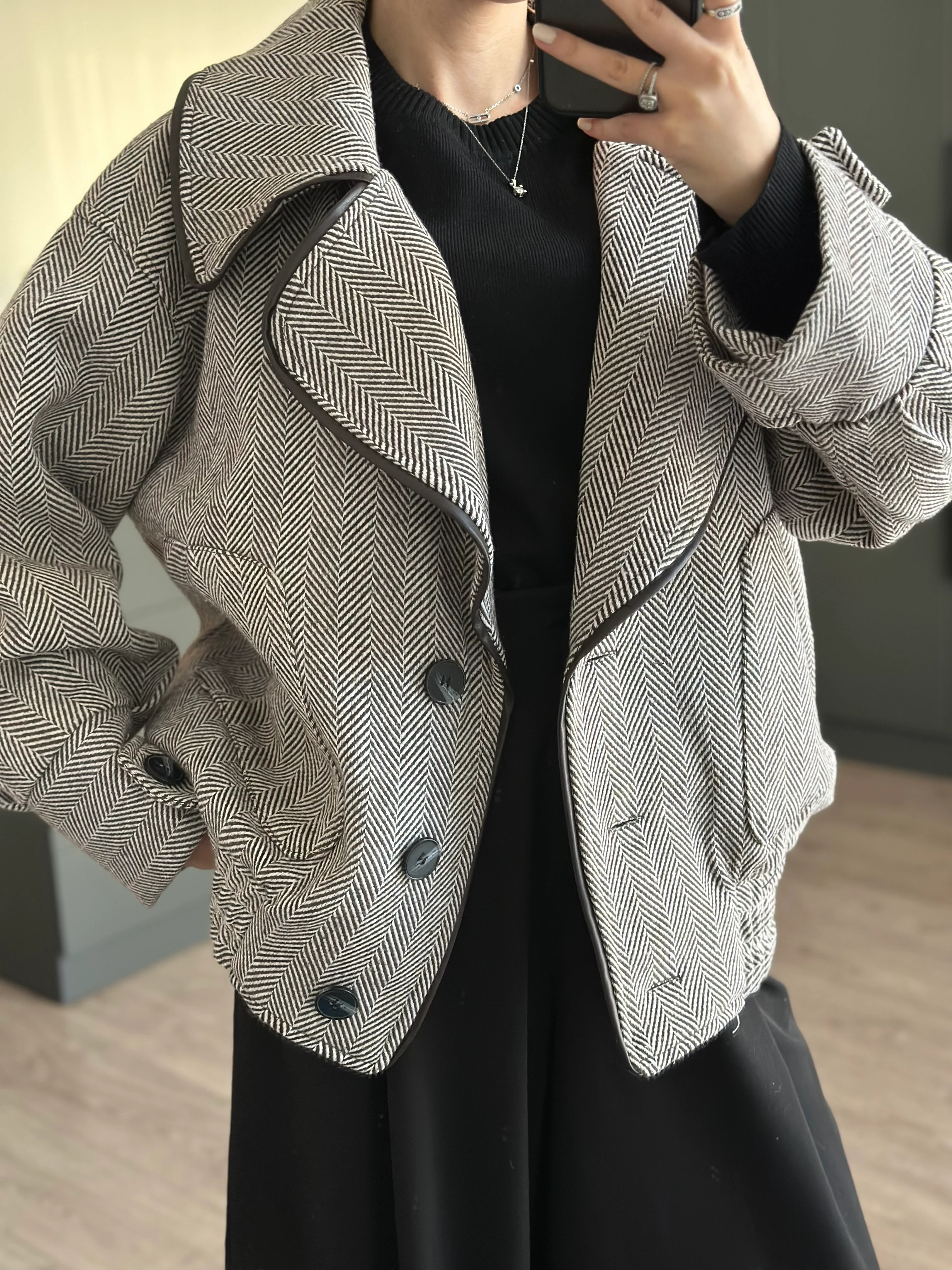 BALIK SIRTI KRUVAZE YAKA CEKET