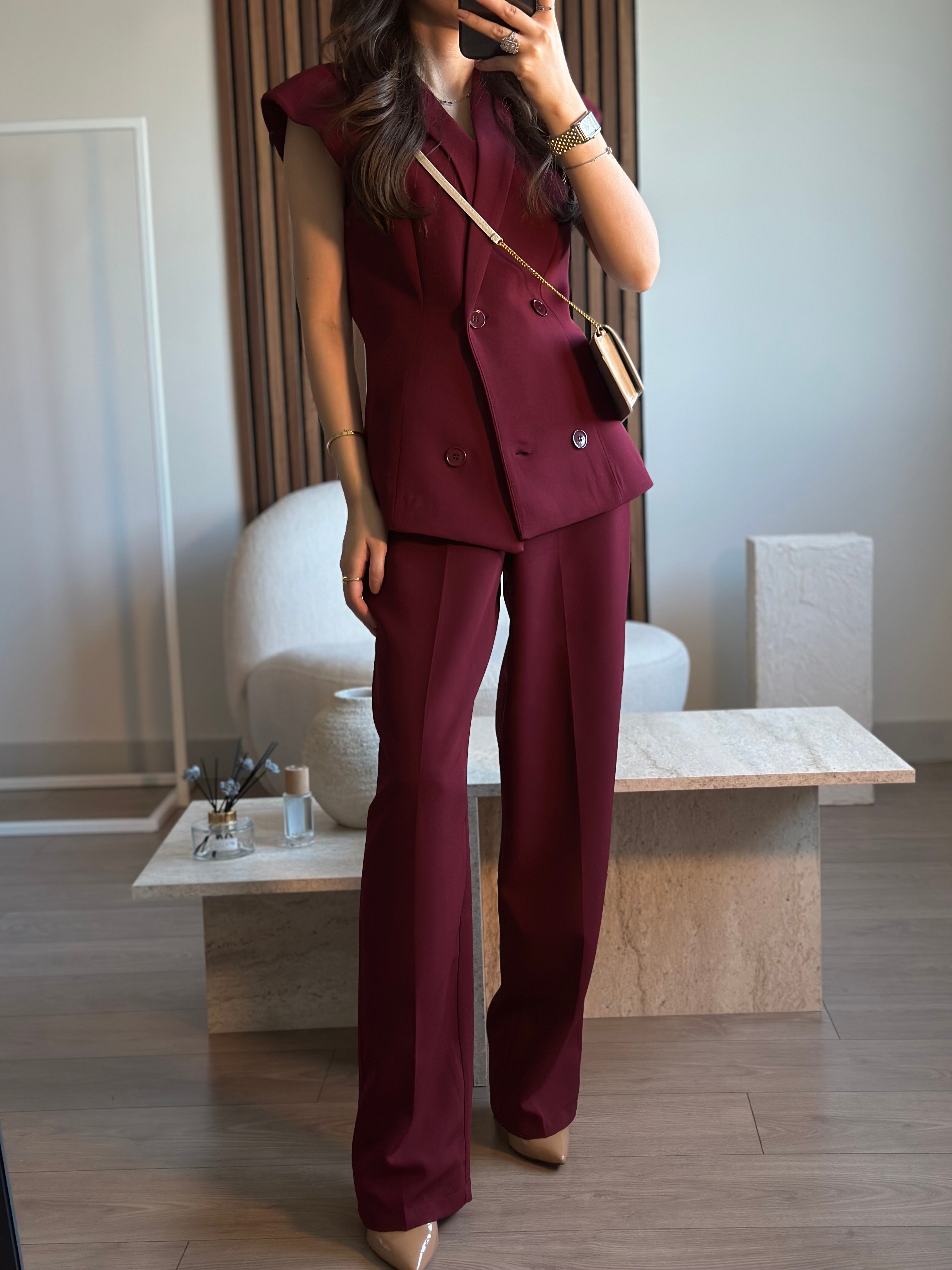 BORDO TASARIM V YAKA YELEK PANTOLON TAKIM