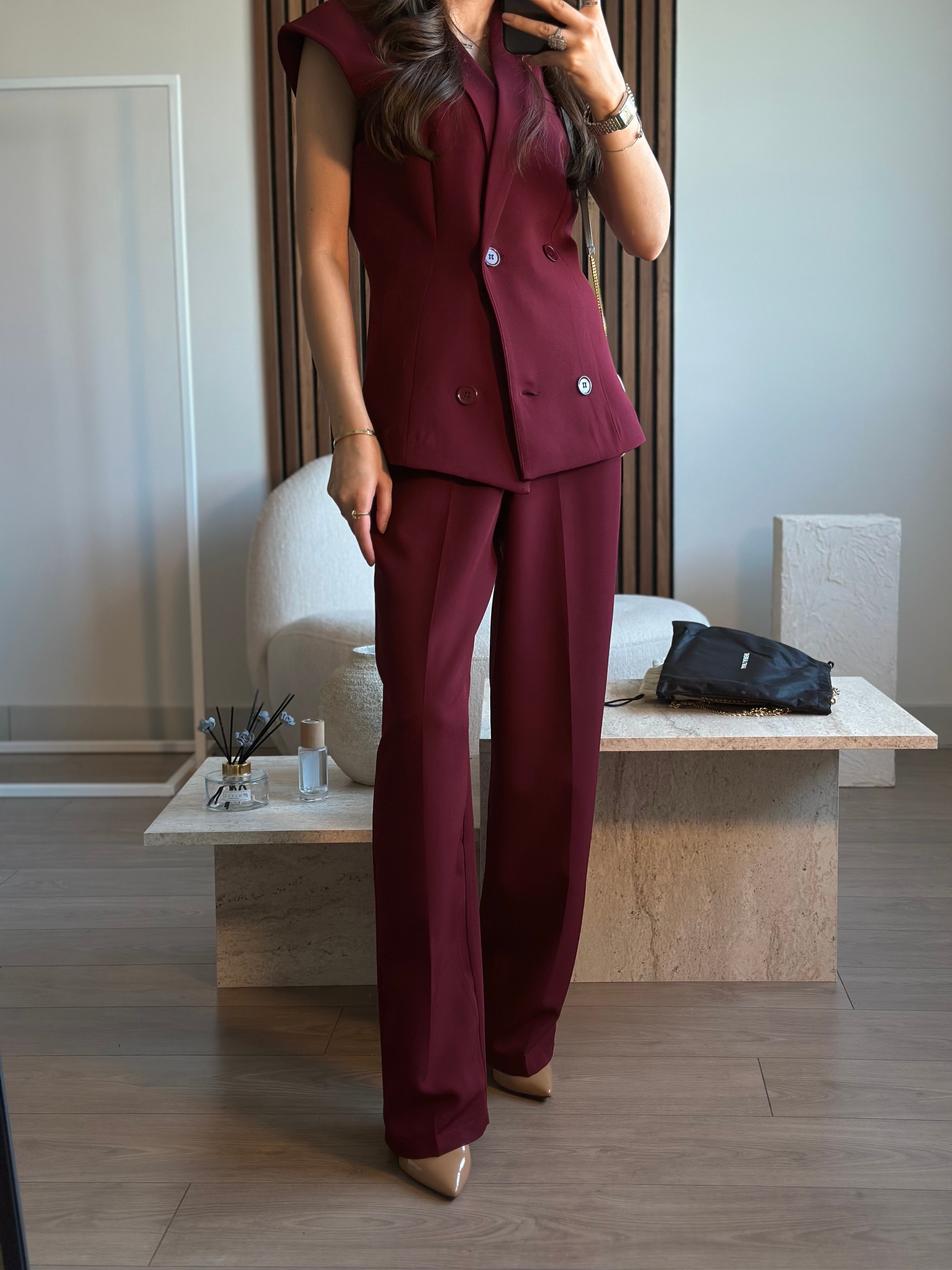 BORDO TASARIM V YAKA YELEK PANTOLON TAKIM