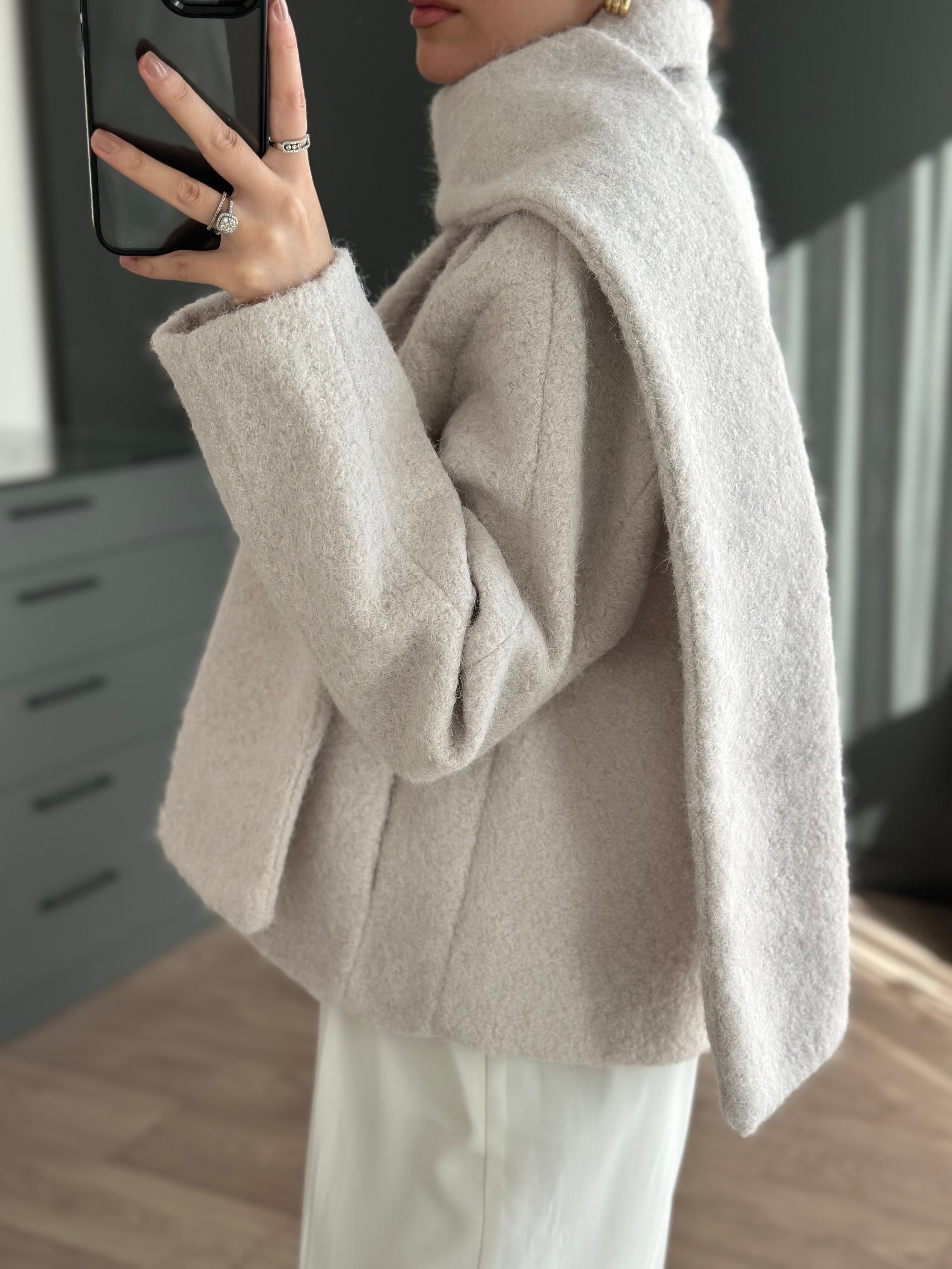 ATKI DETAYLI KISA TAŞ KABAN