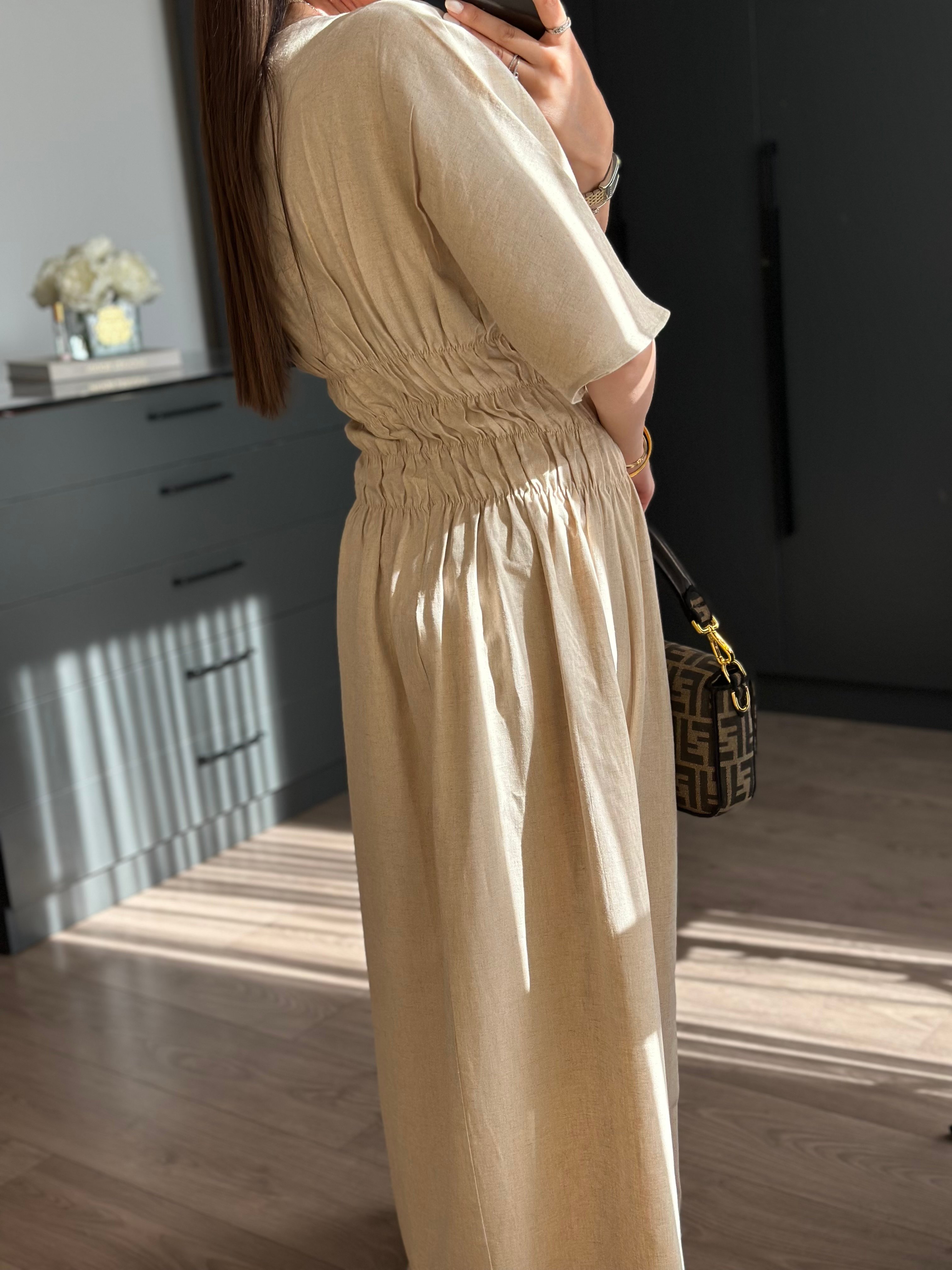 NATUREL KETEN BEJ BÜZGÜLÜ ELBİSE
