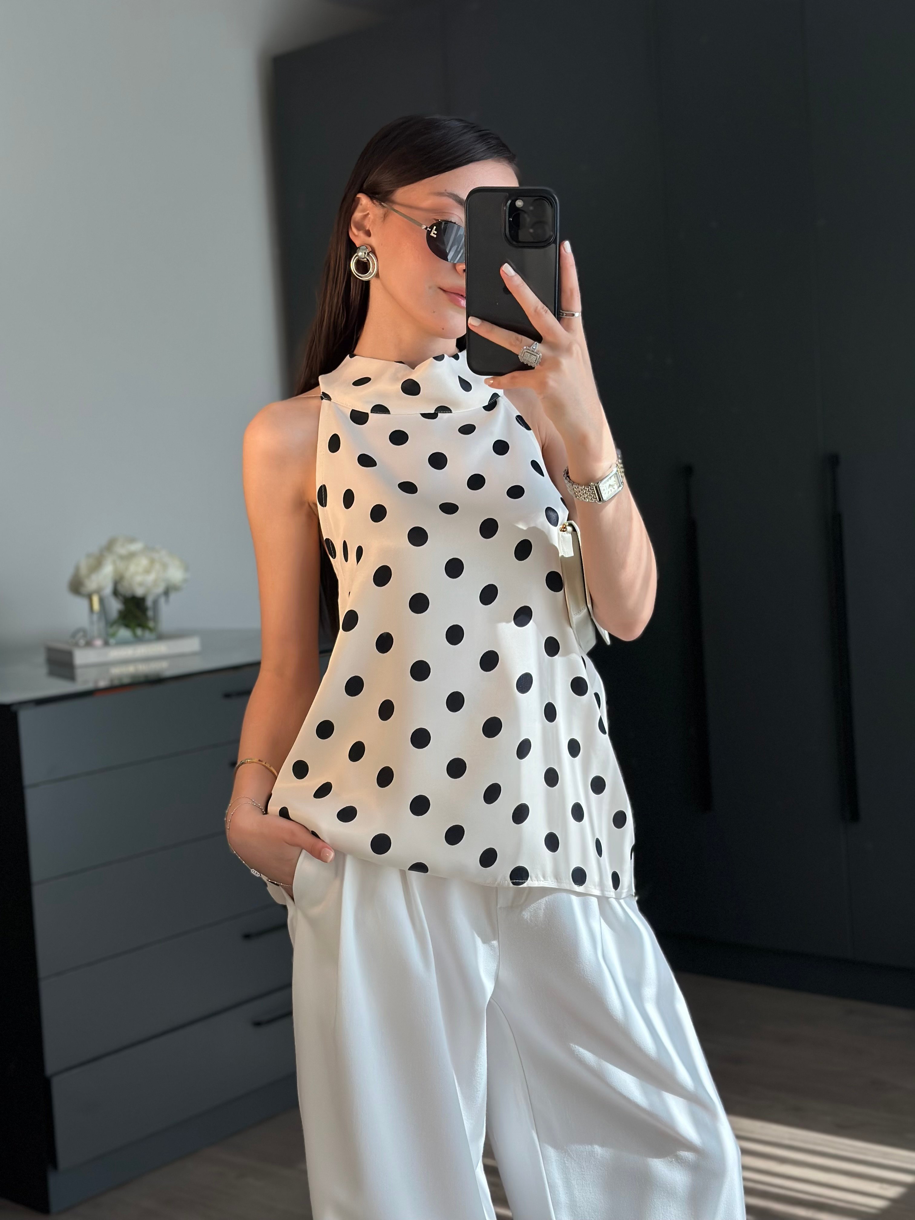 PUANTİYELİ BAĞLAMLAI SATEN BEJ BLUZ