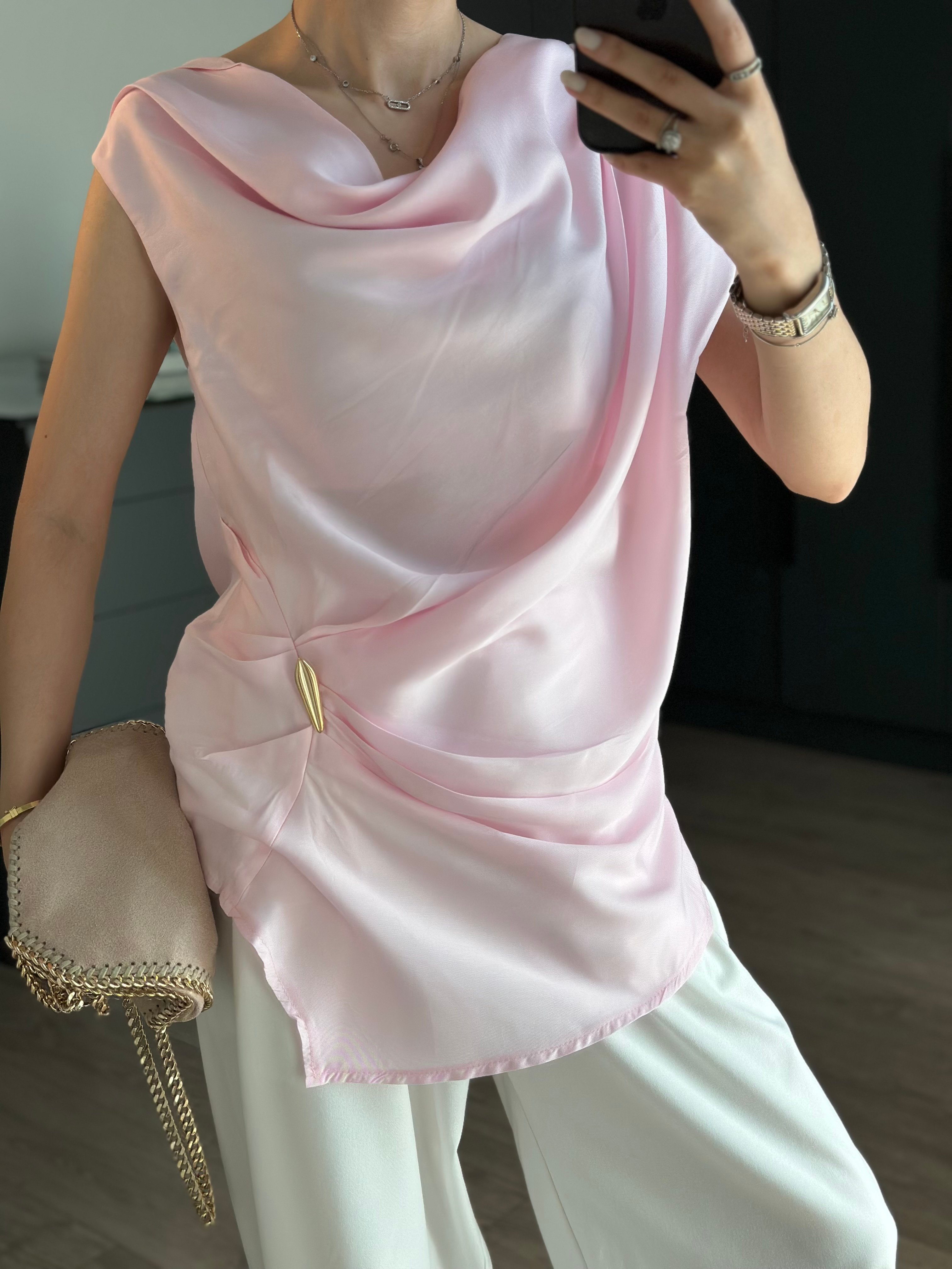 PEMBE TASARIM YAKA BLUZ