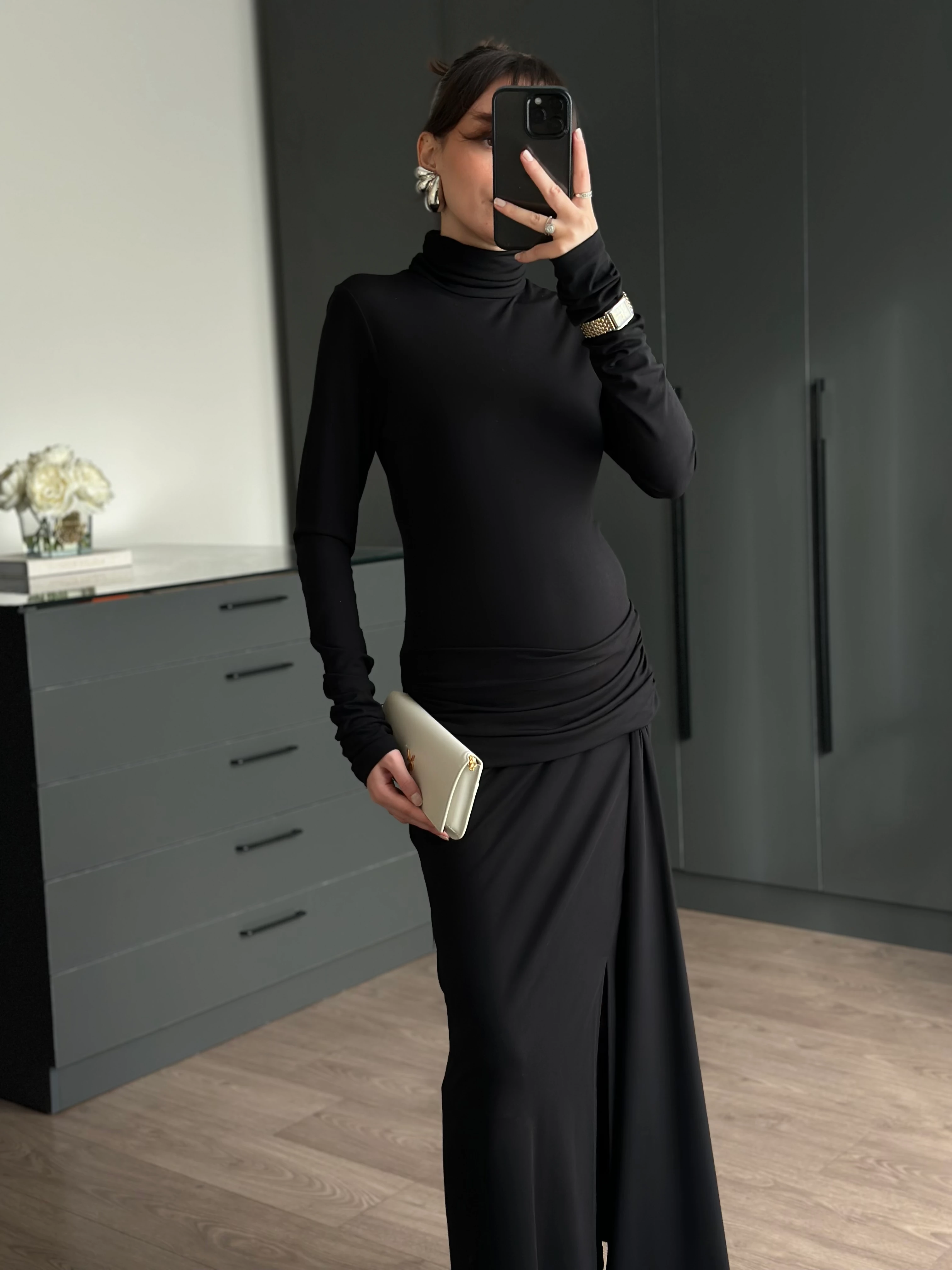 DRAPE BEL DETAYLI YIRTMAÇLI ELBİSE