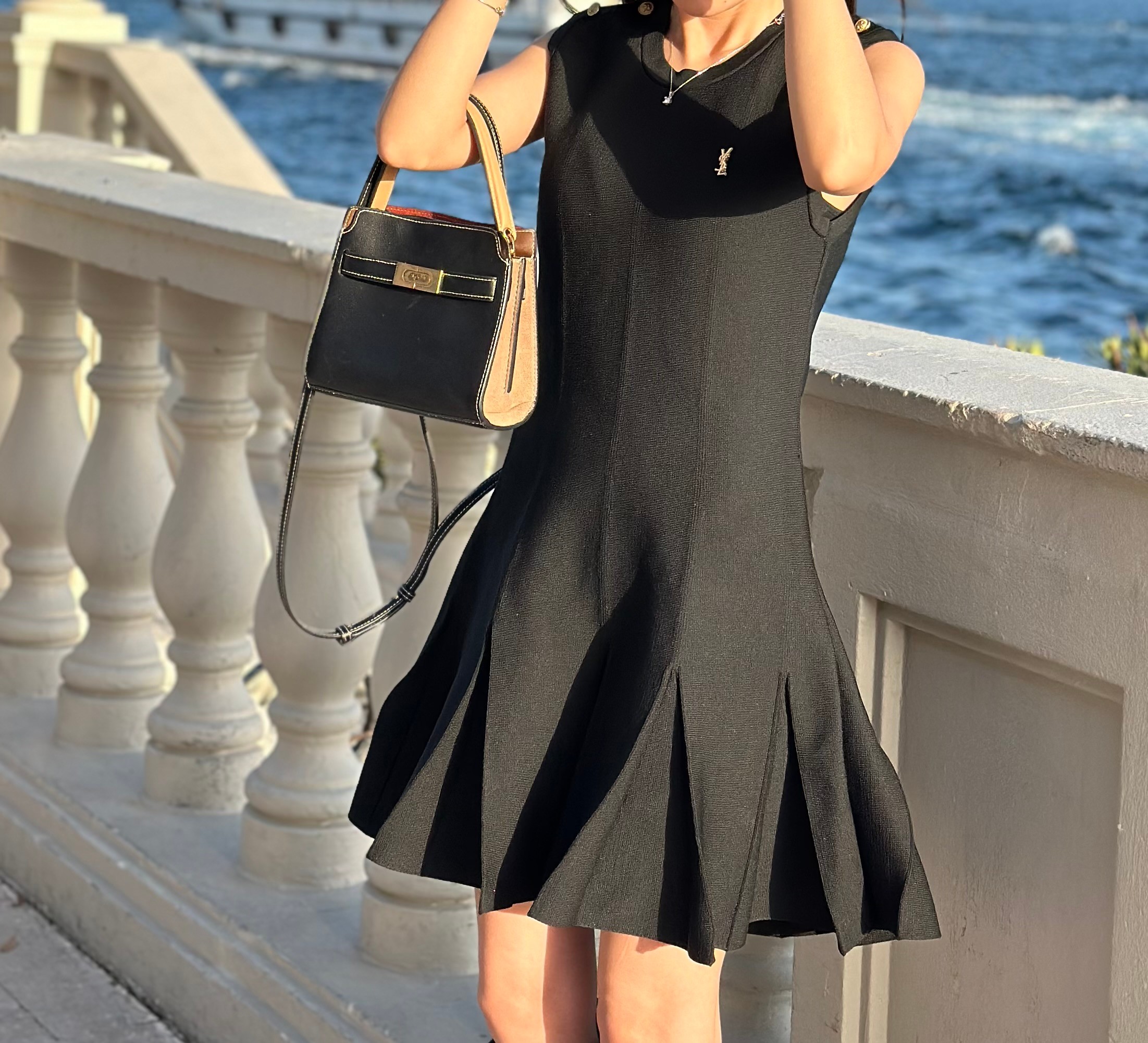 FLARED KNITWEAR DRESS