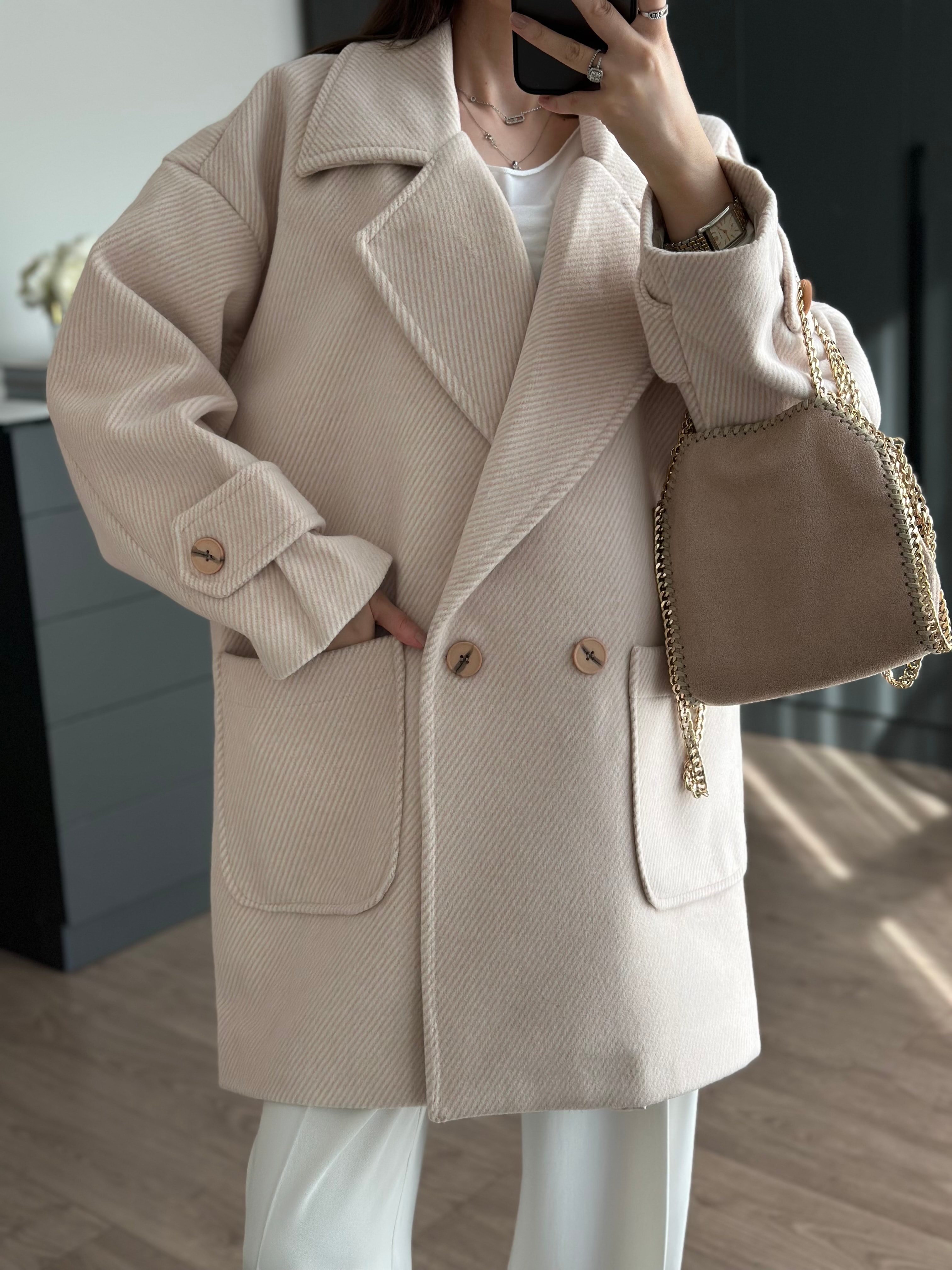 BÜYÜK CEPLİ OVERSİZE KAŞE KABAN