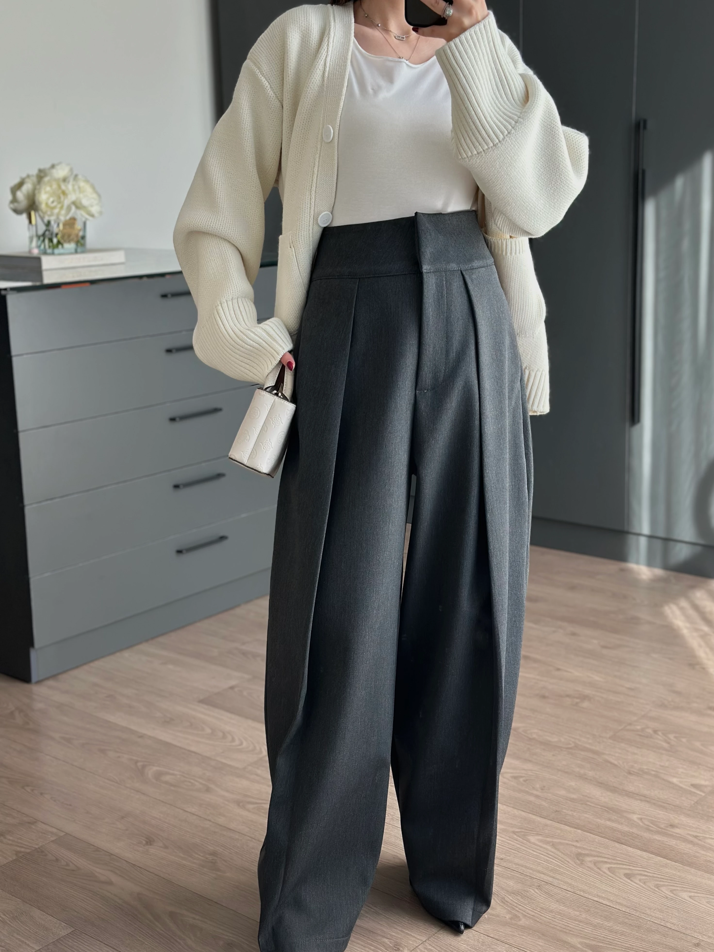 PİLİLİ BALON GRİ PANTOLON