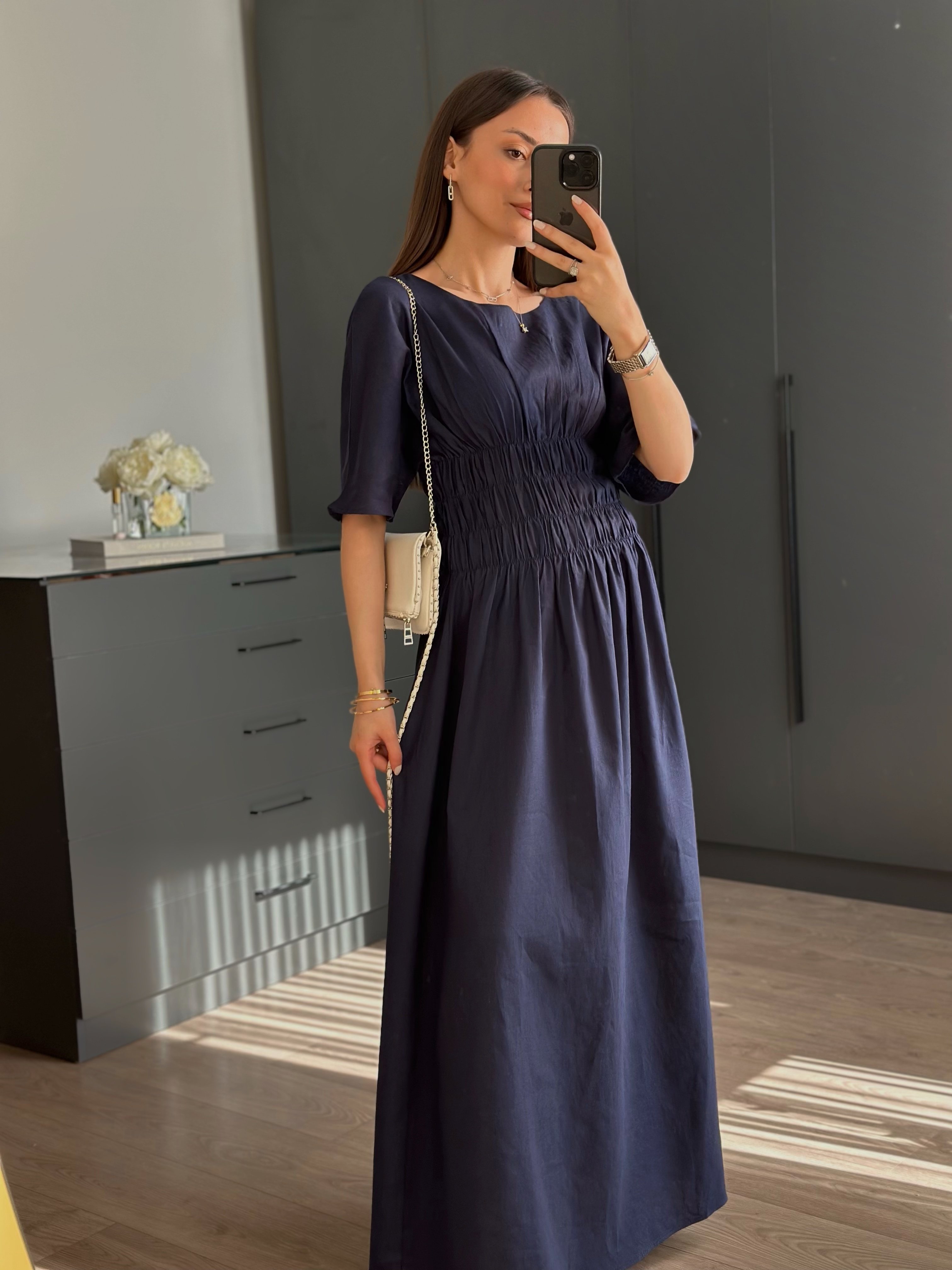 NATUREL KETEN BÜZGÜLÜ ELBİSE