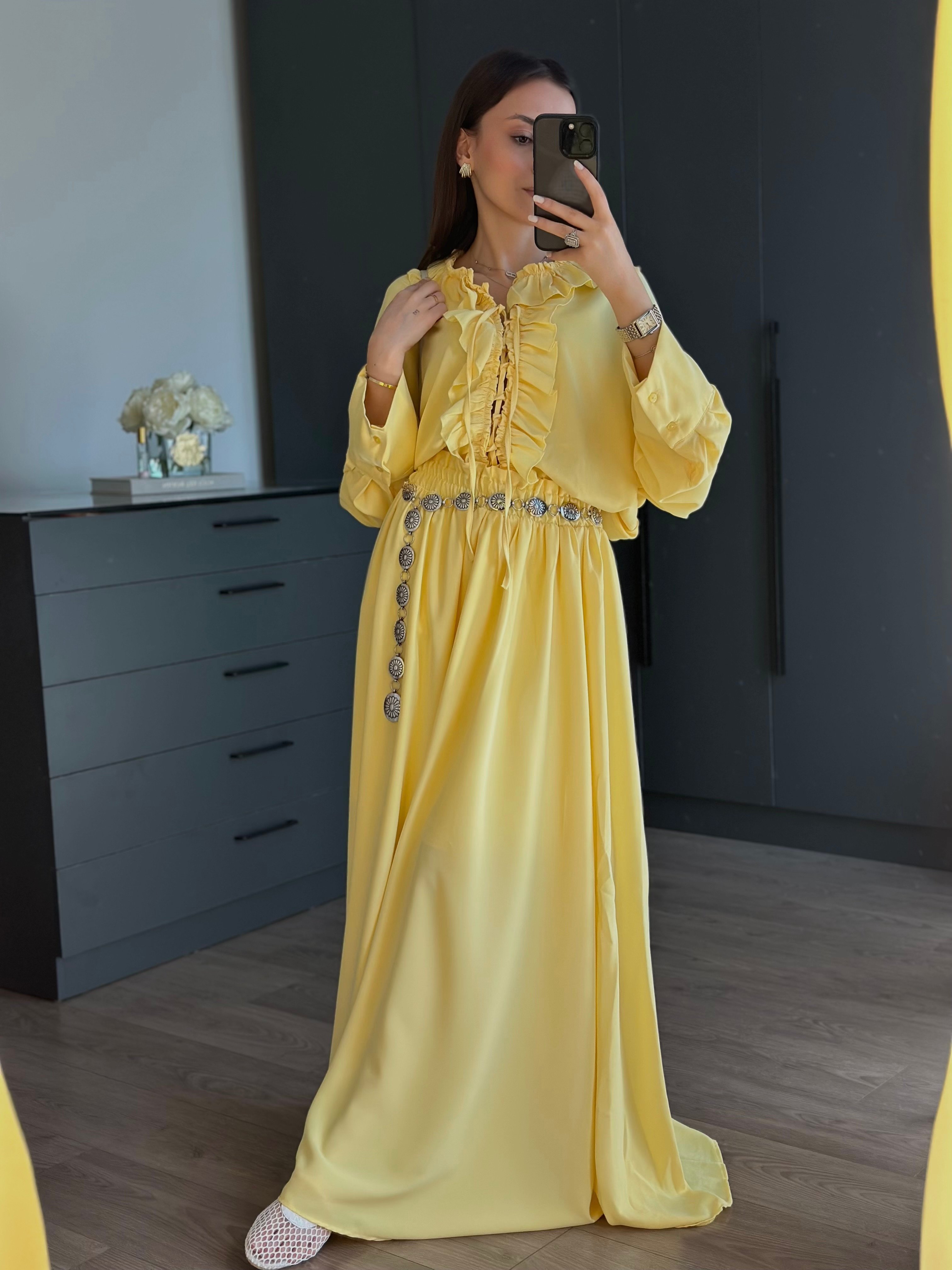 MARKA MODEL SARI VOLANT TAKIM