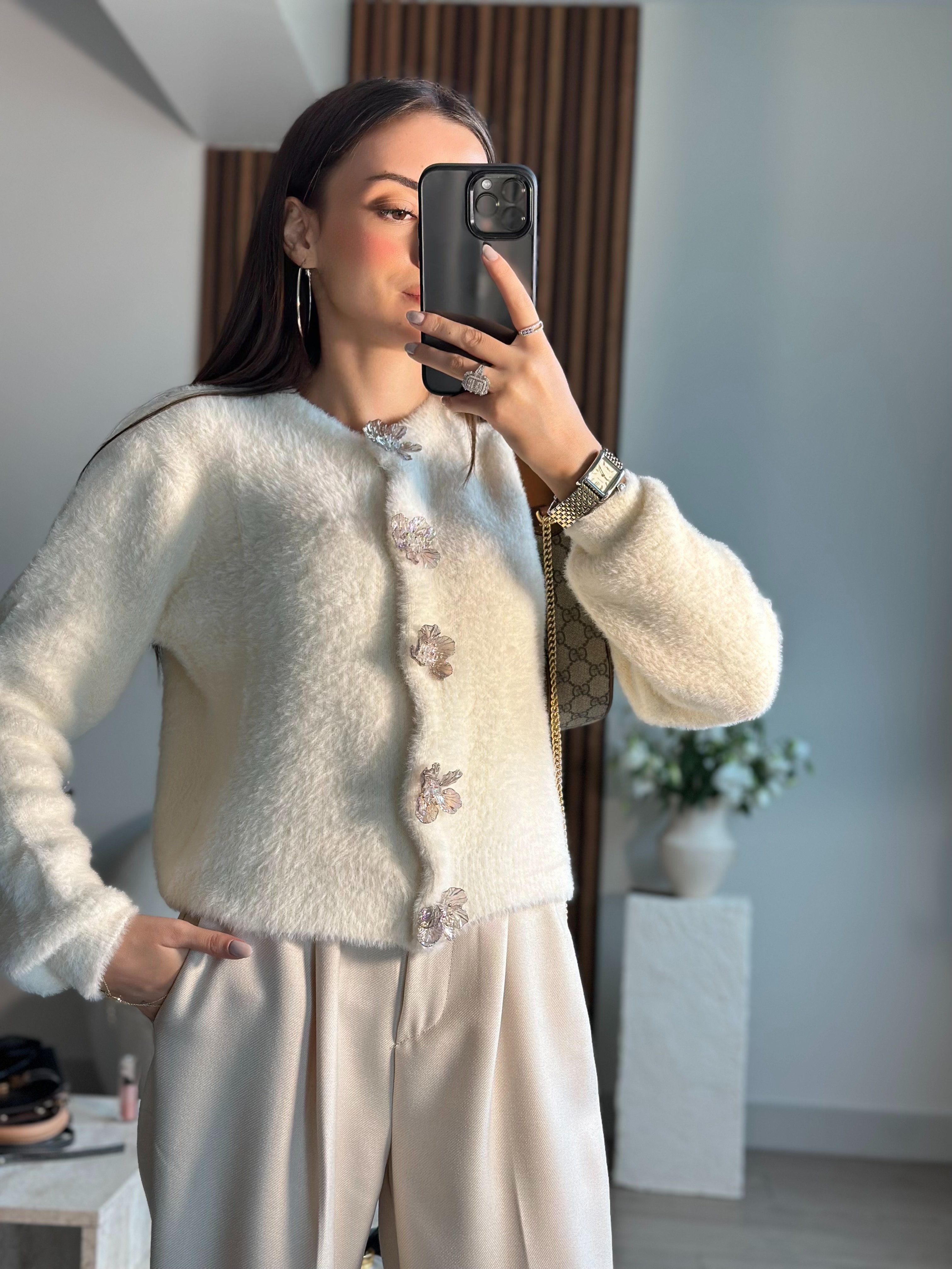 ÇİÇEK TAŞLI HIRKA