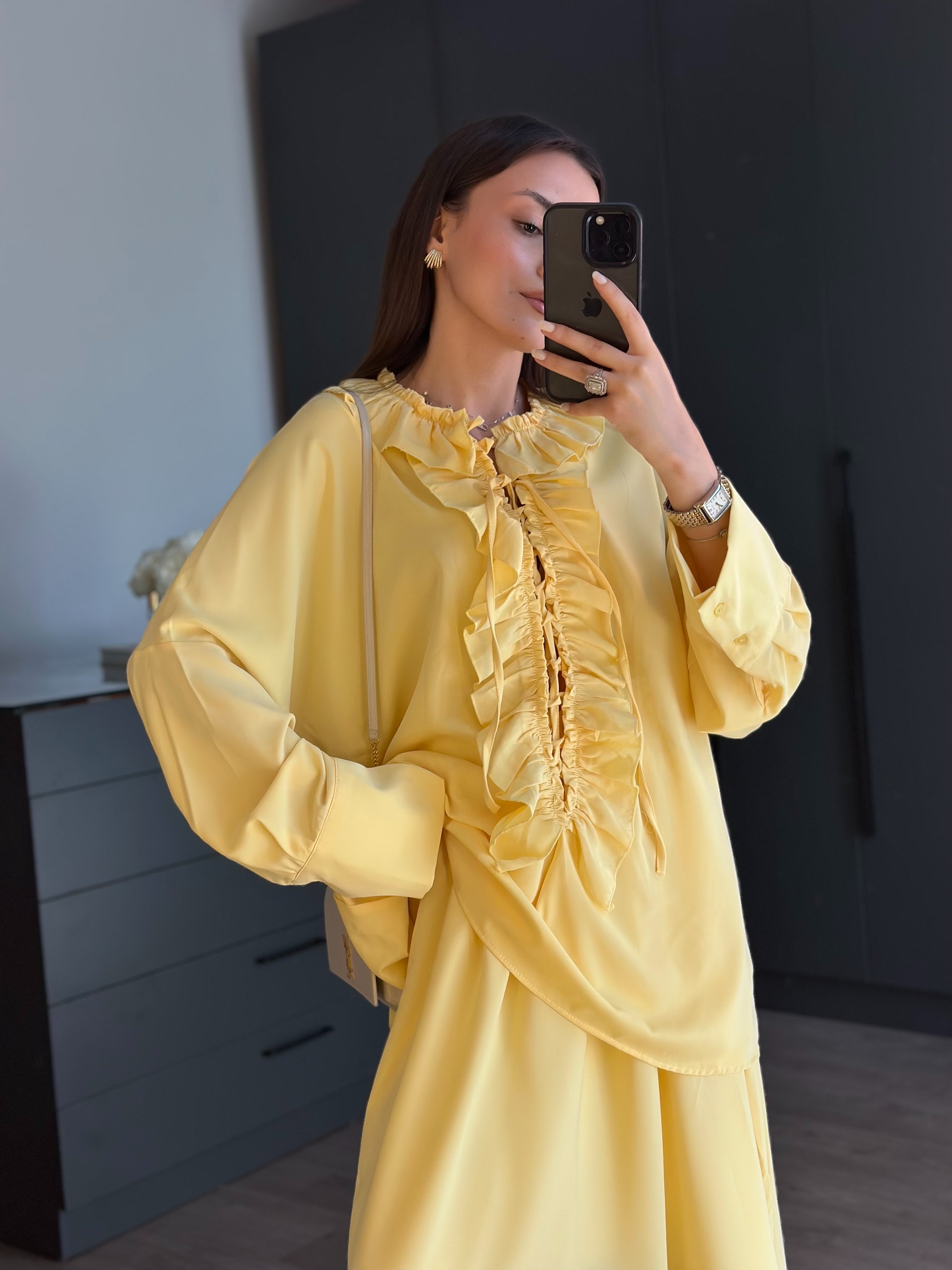MARKA MODEL SARI VOLANT TAKIM