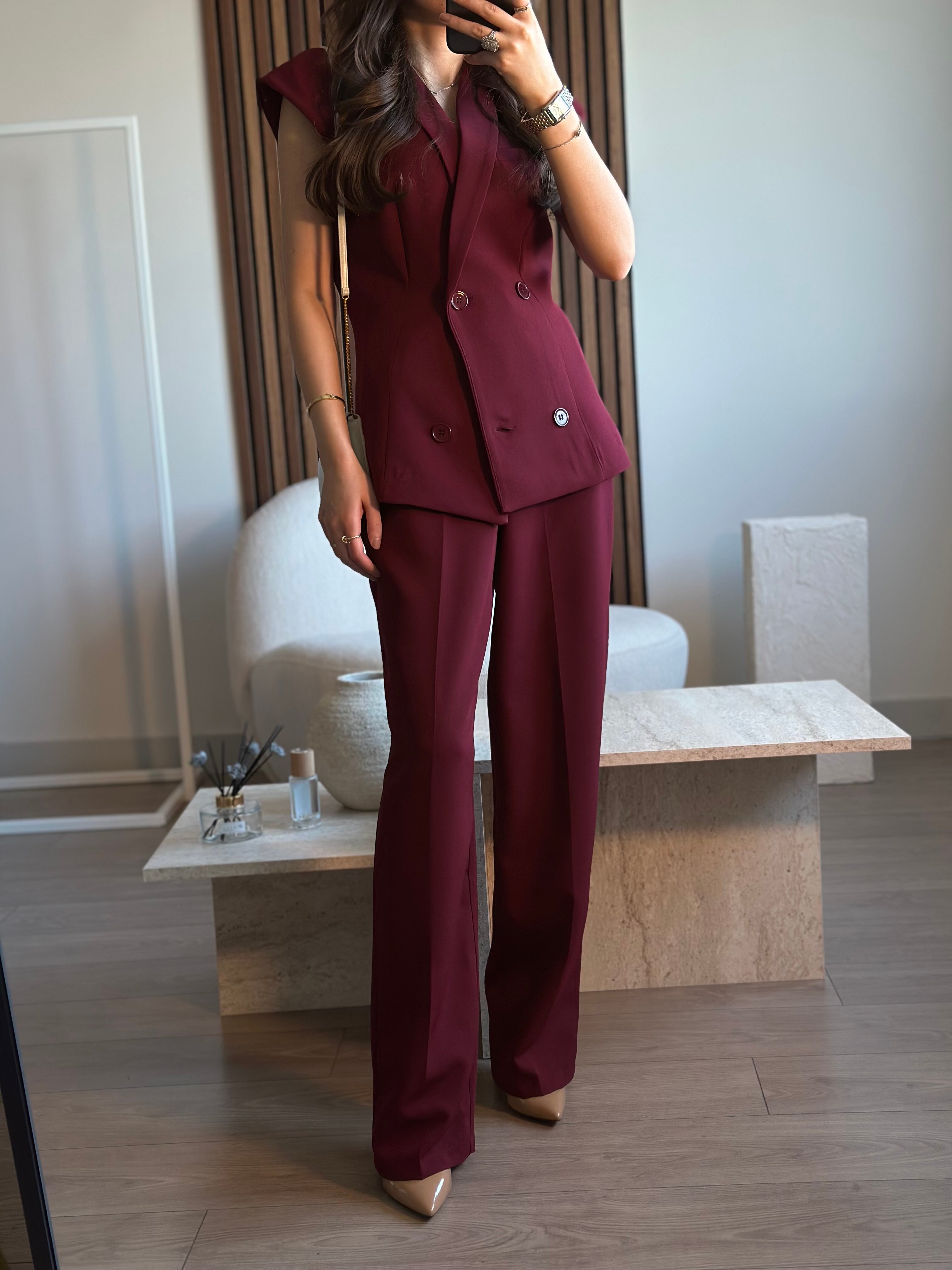 BORDO TASARIM V YAKA YELEK PANTOLON TAKIM