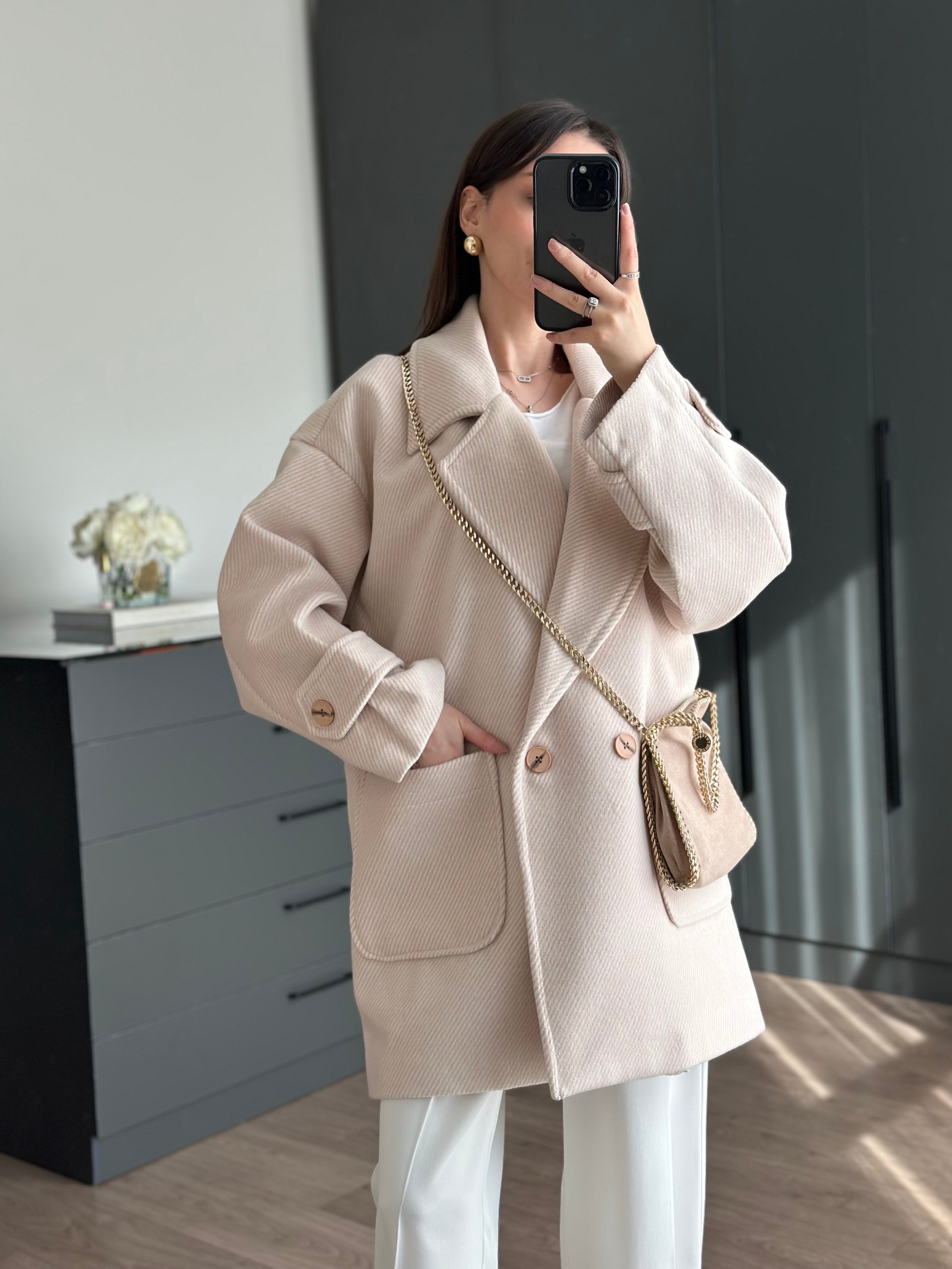 BÜYÜK CEPLİ OVERSİZE KAŞE KABAN