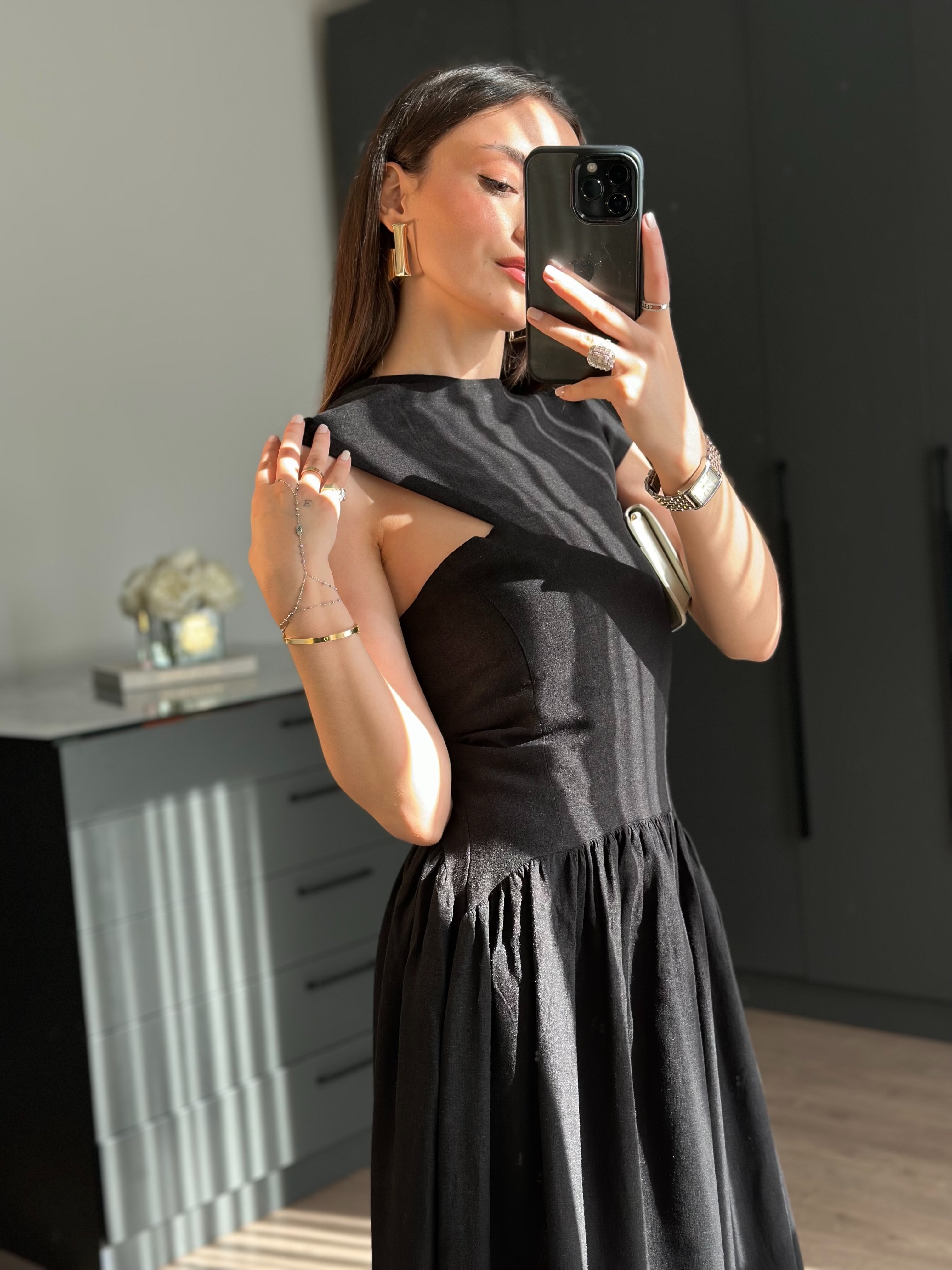 TASARIM YAKA BEL DETAYLI ROMANTİK SİYAH ELBİSE