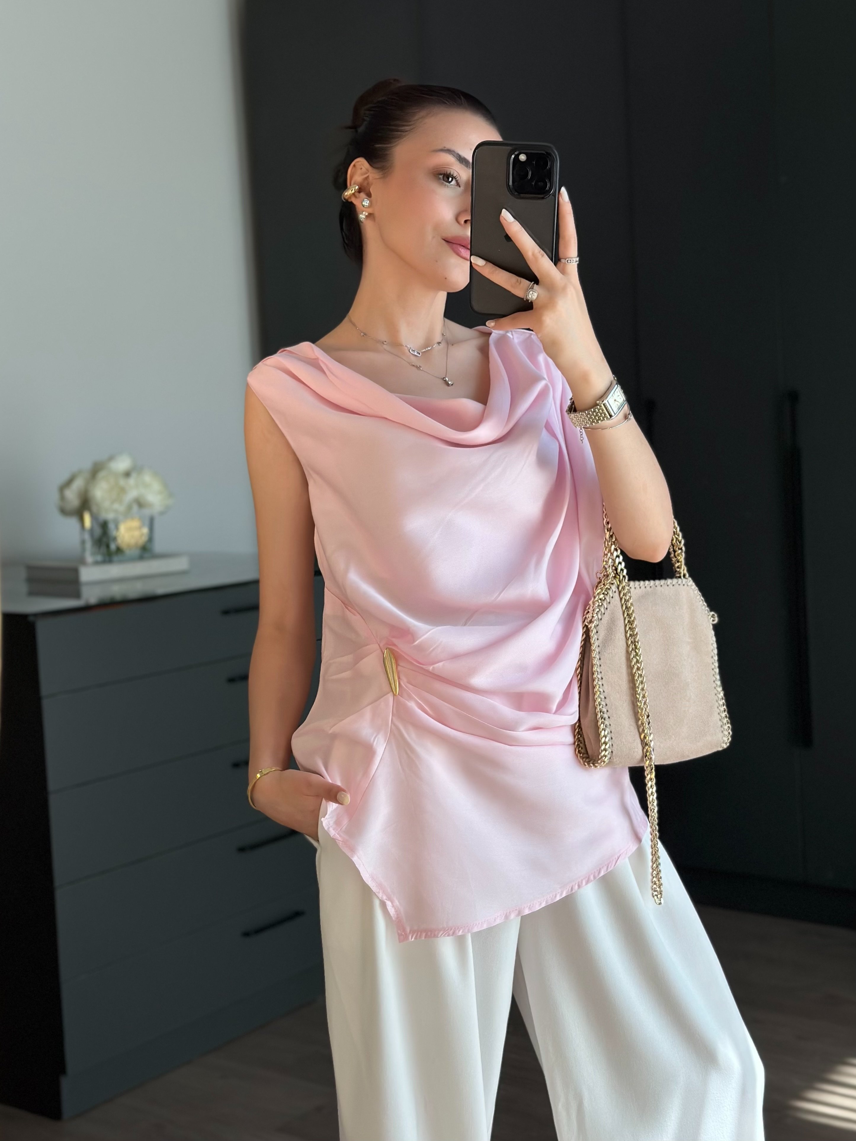 PEMBE TASARIM YAKA BLUZ