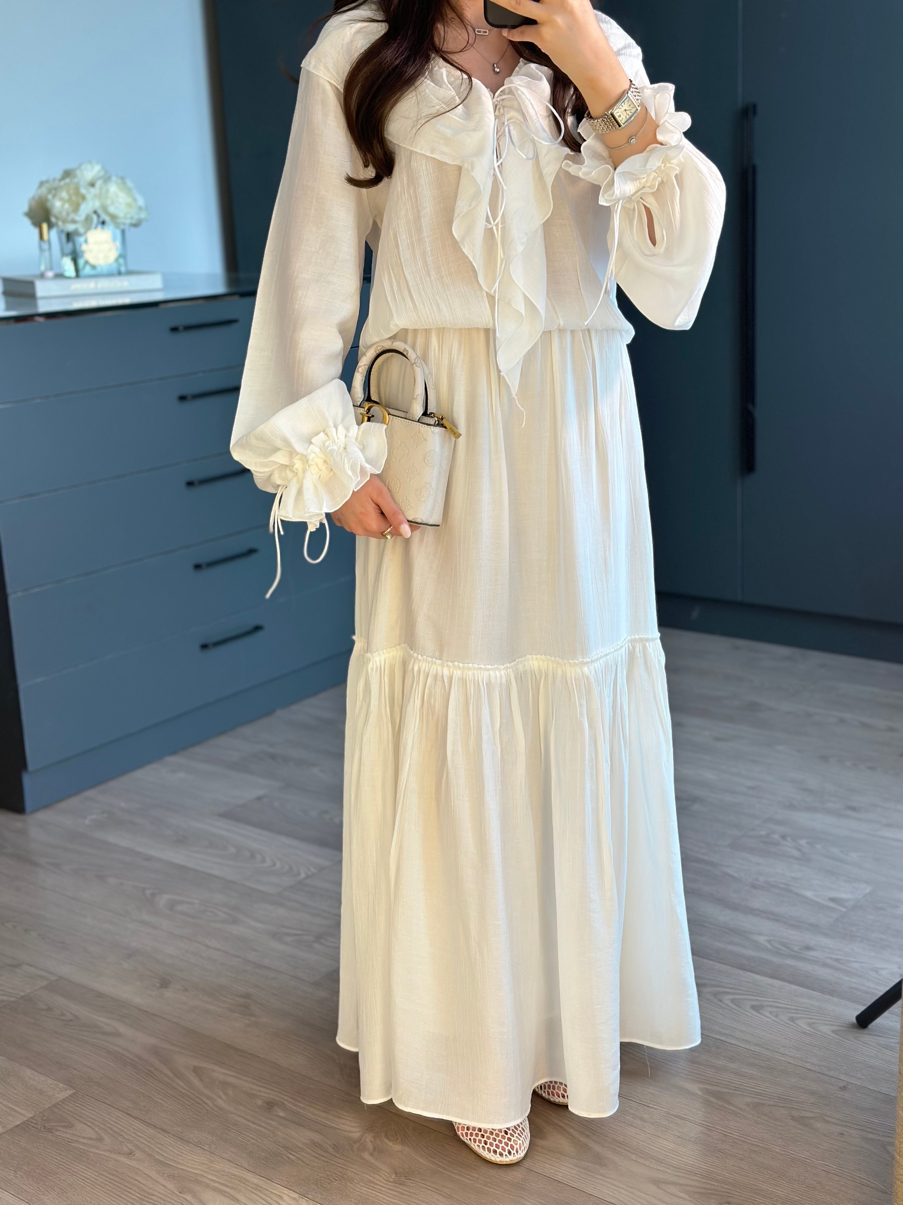 BELLIS BEYAZ FIRFIRLI TASARIM MAXİ ELBİSE