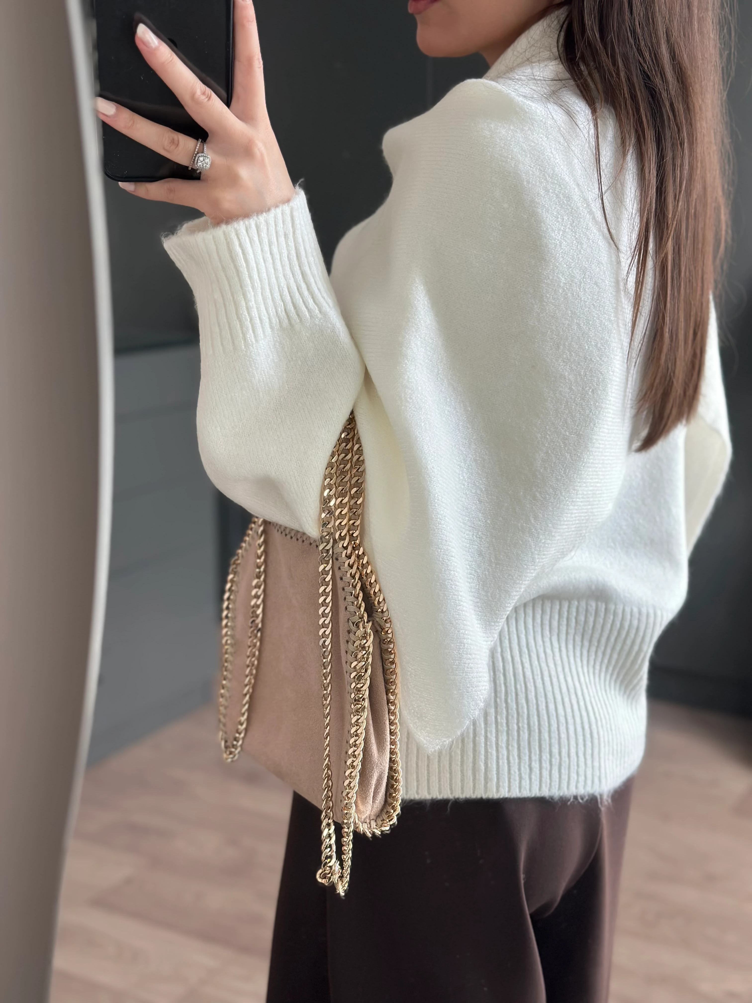 ŞAL DETAYLI TRİKO KAZAK