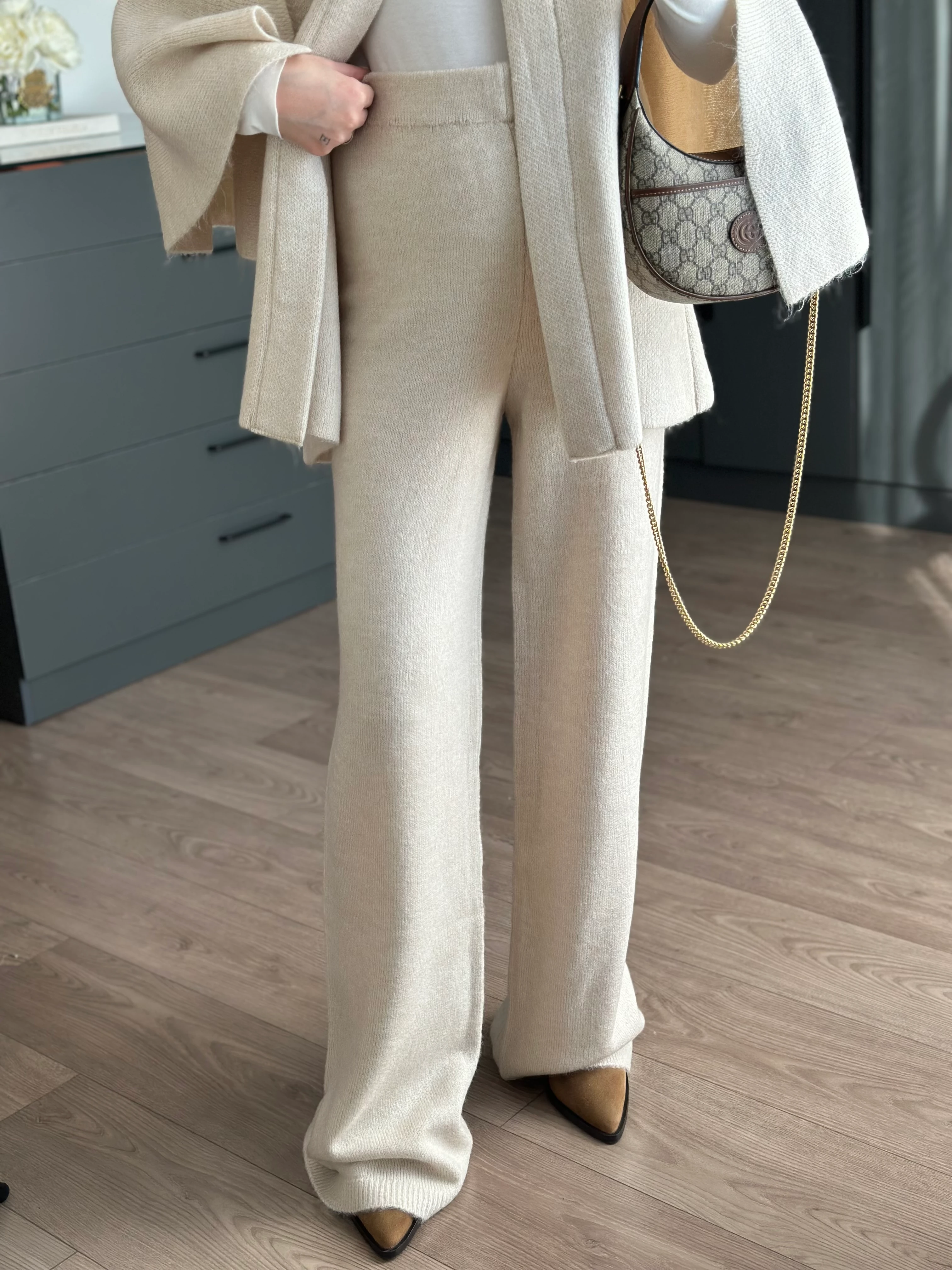 EKRU TRİKO PANTOLON