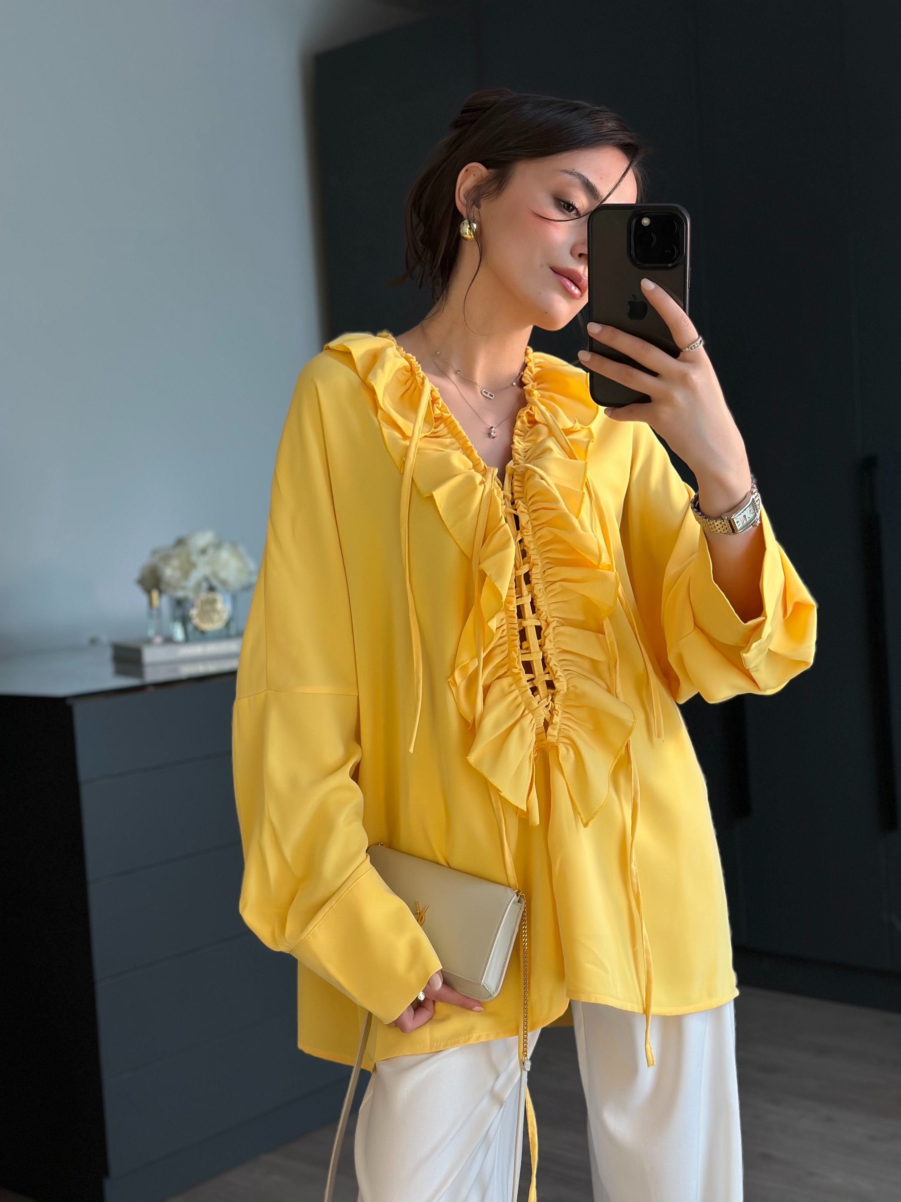 MARKA MODEL SARI VOLANT GÖMLEK