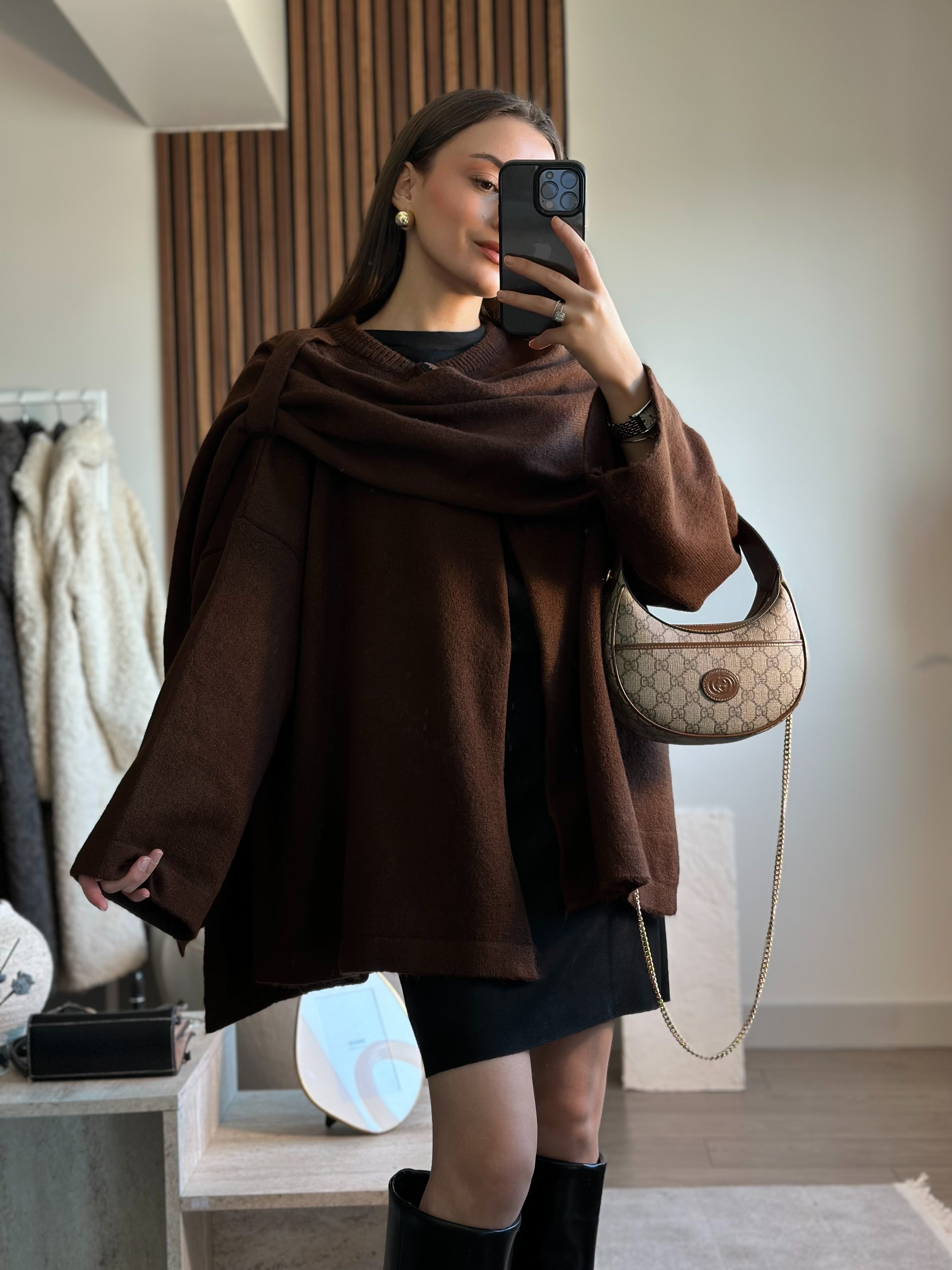 KAHVE ŞAL DETAYLI TASARIM HIRKA