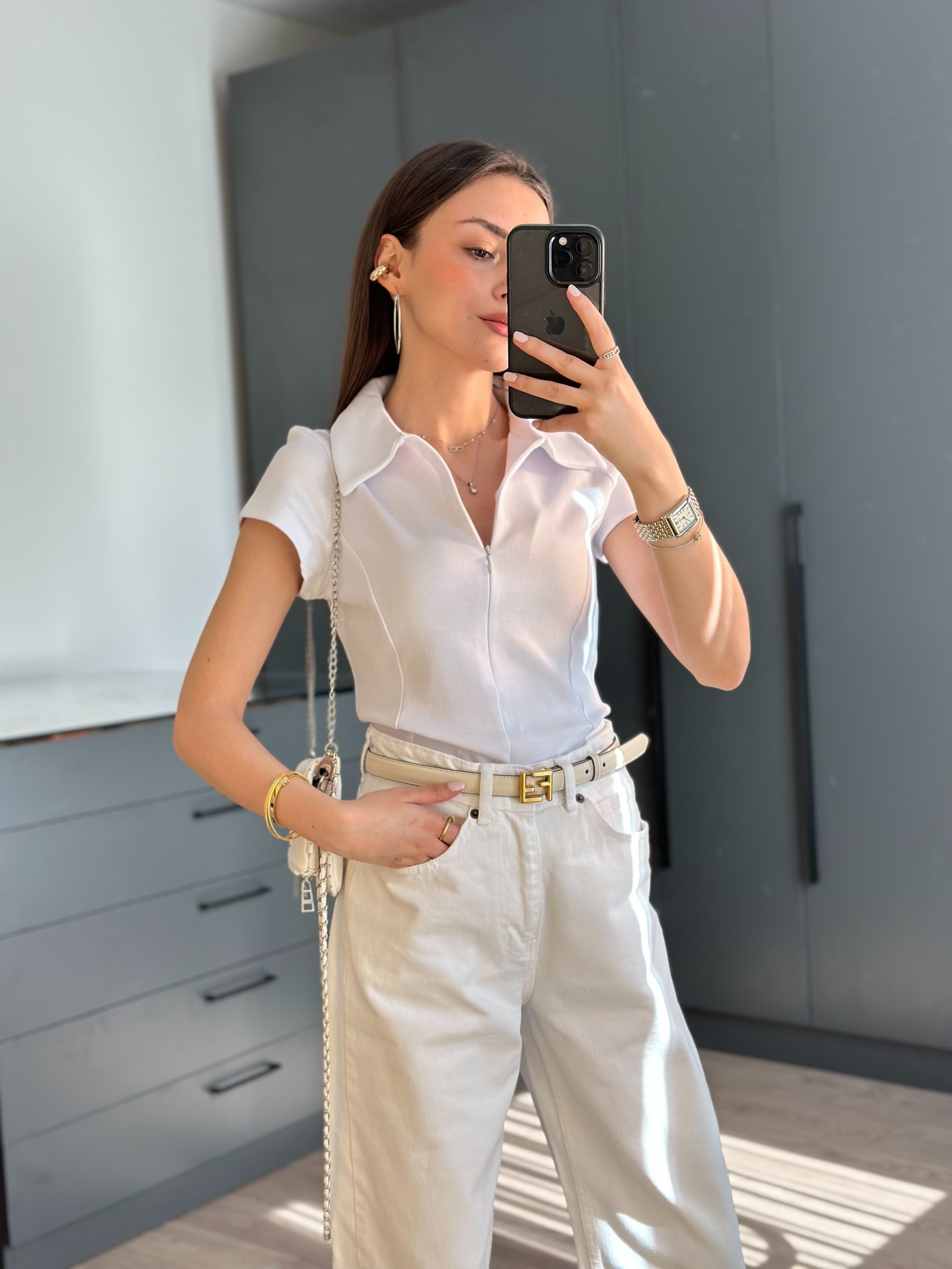 ÖNÜ FERMUARLI BLUZ