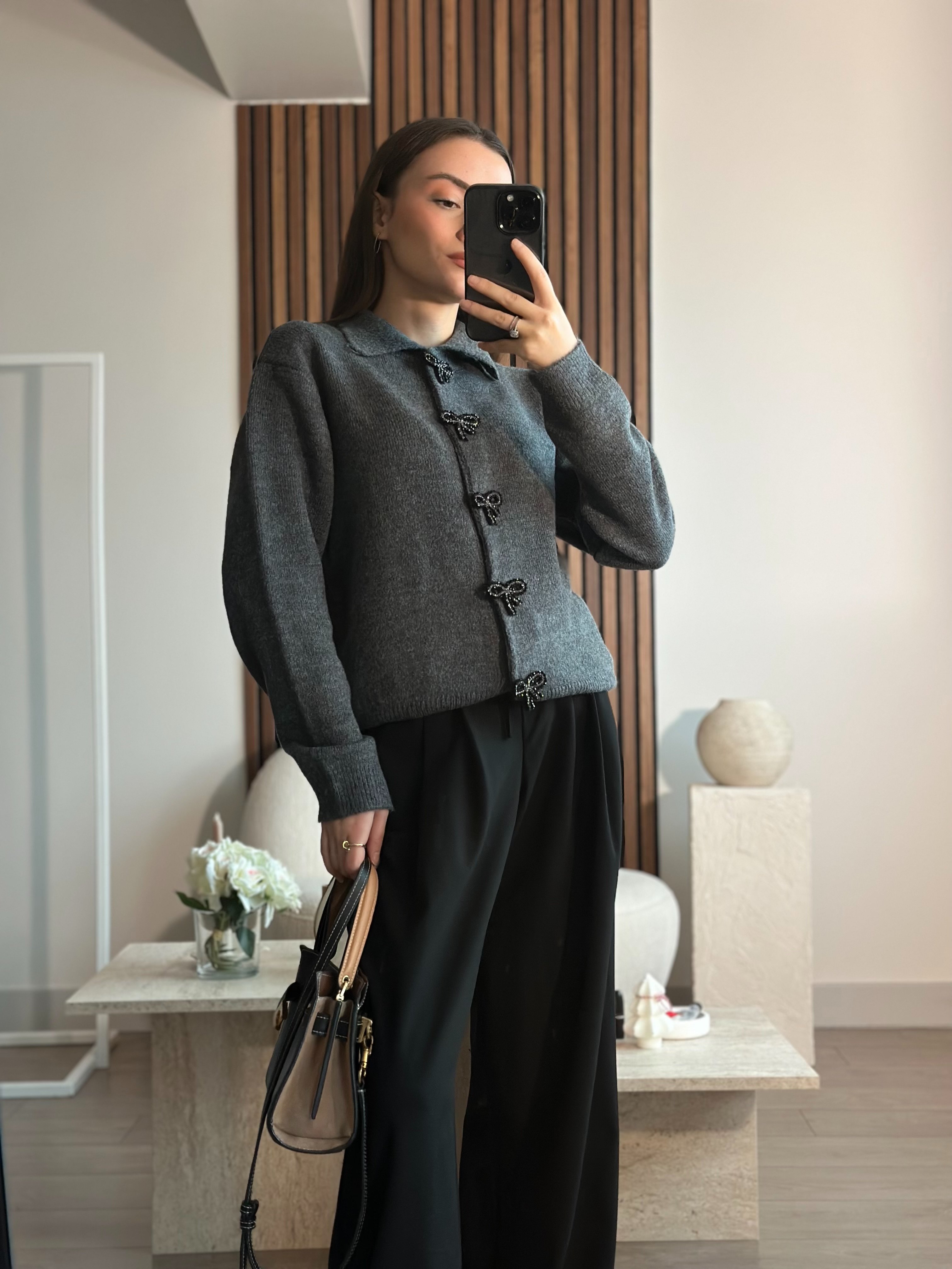 ANTRASİT TAŞLI FİYONK ÇITÇITLI HIRKA