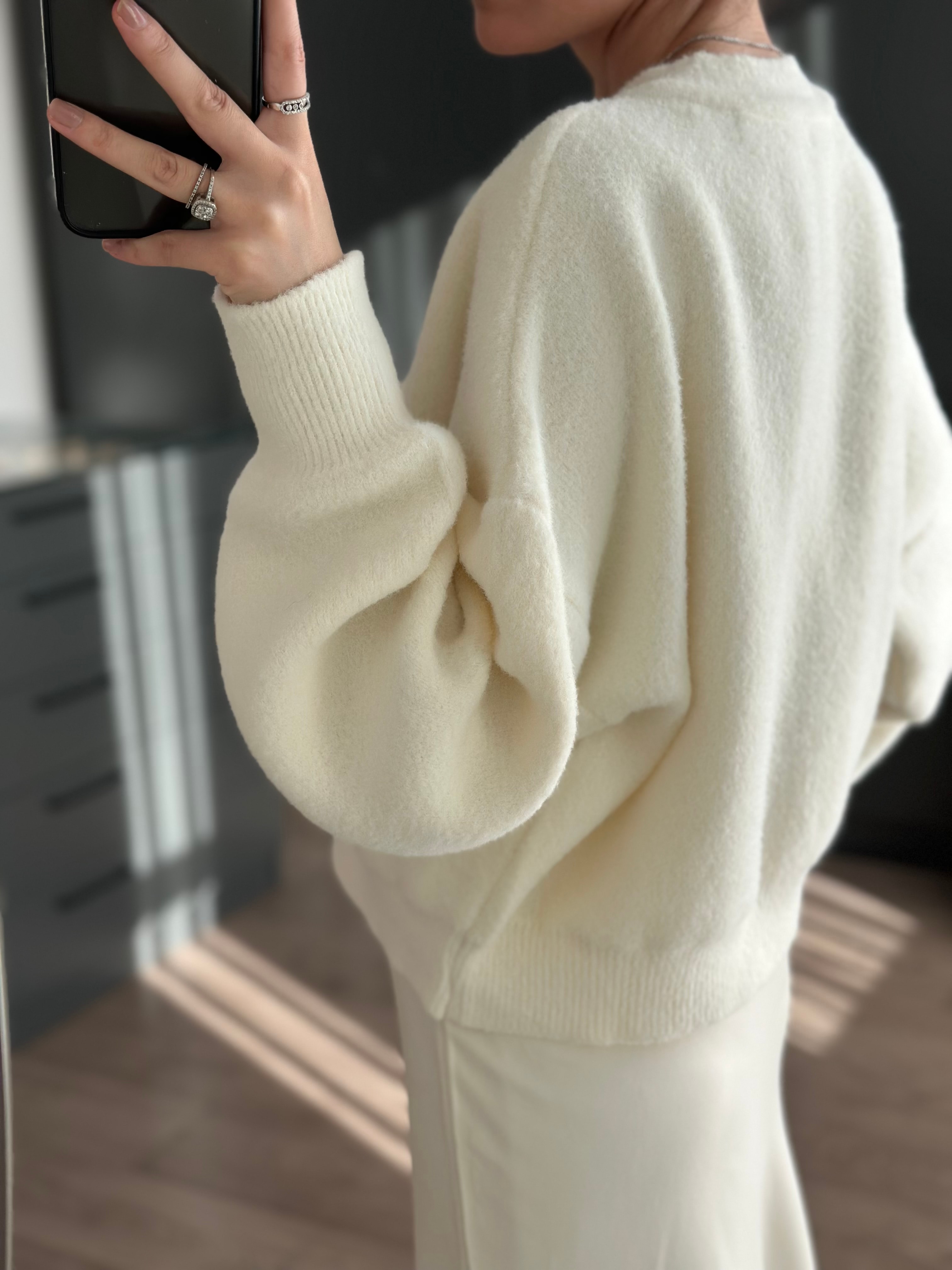 BİSİKLET YAKA EKRU KAZAK