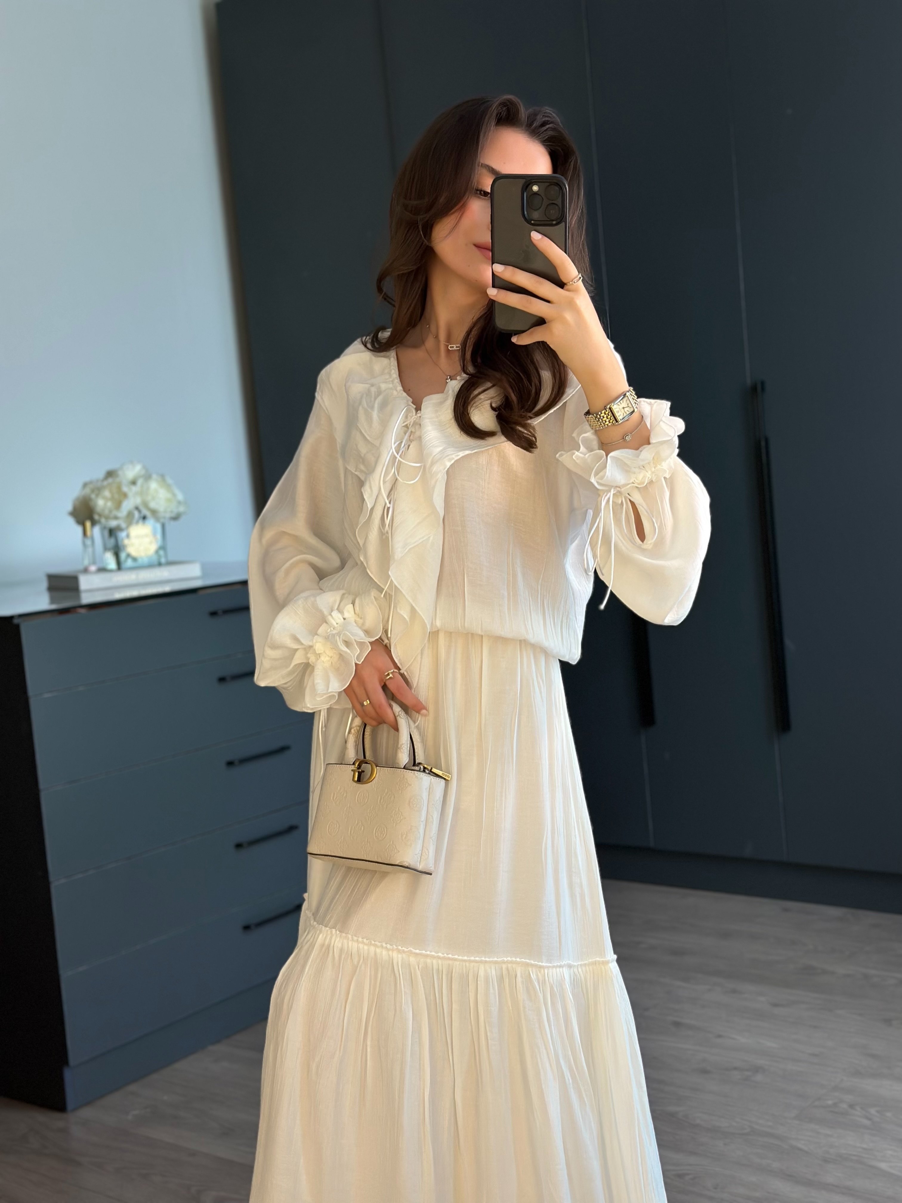 BELLIS BEYAZ FIRFIRLI TASARIM MAXİ ELBİSE