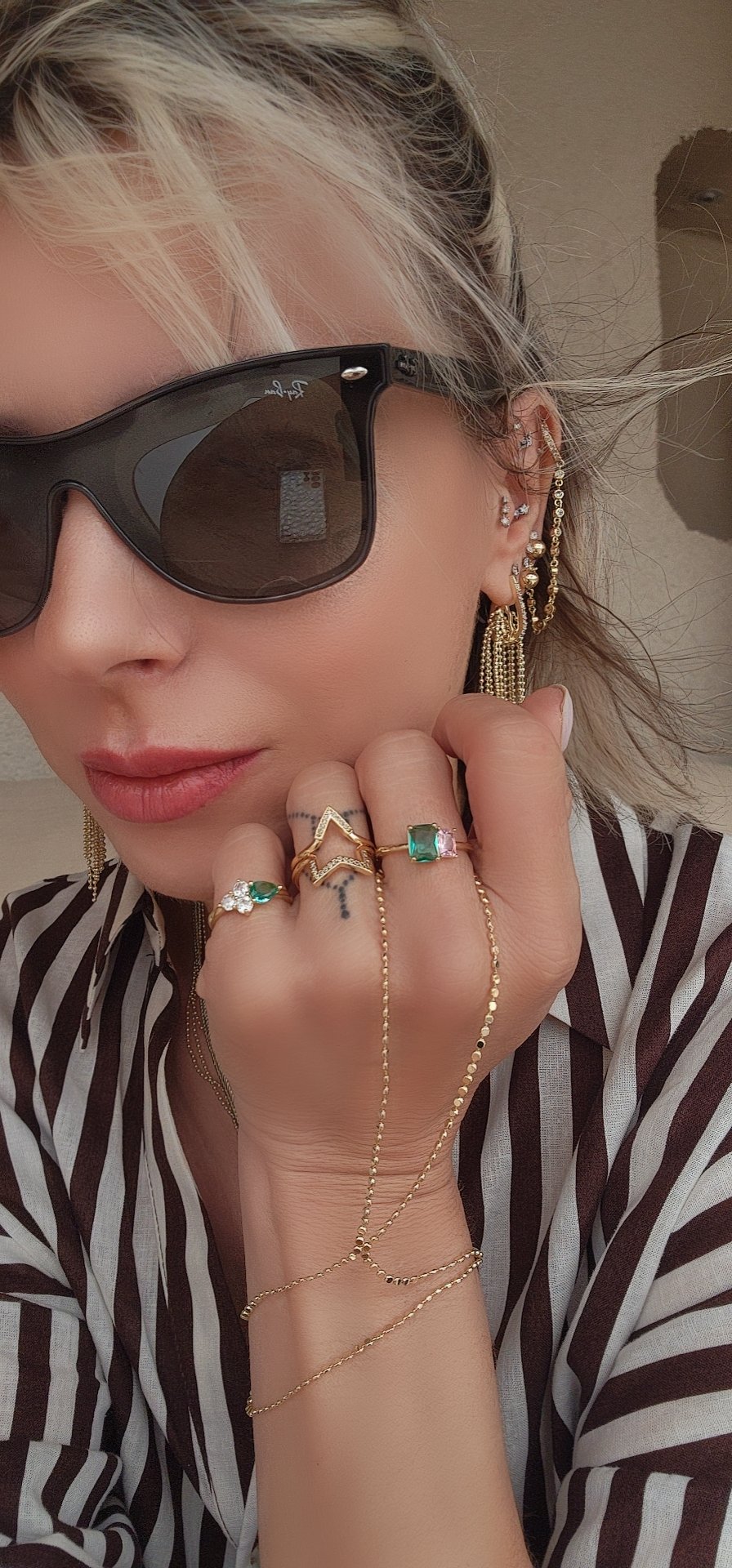 Gold Pembe Yeşil Kare Taşlı Yüzük