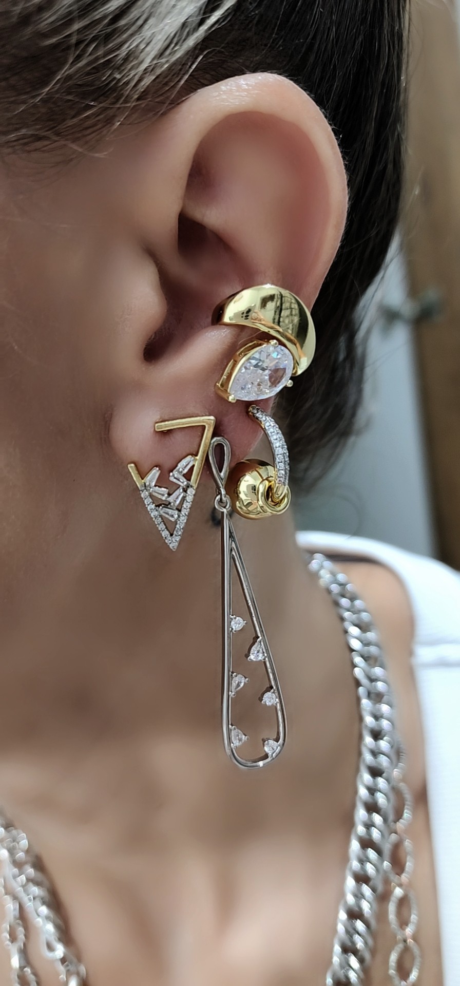 Gold Silver Gen Taşlı Minimal Küpe