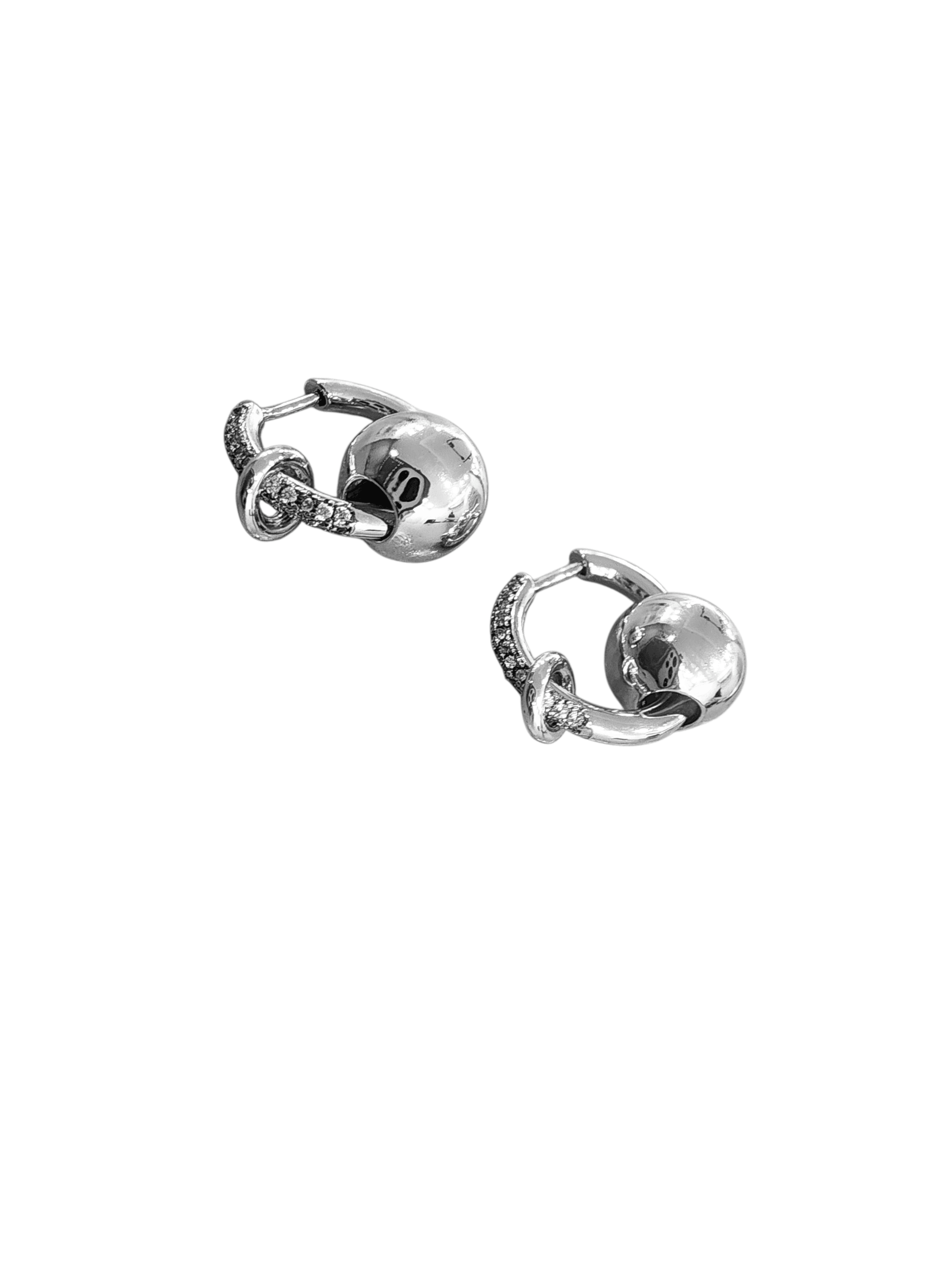 Silver Topçuk Detay Minimal Halka Küpe
