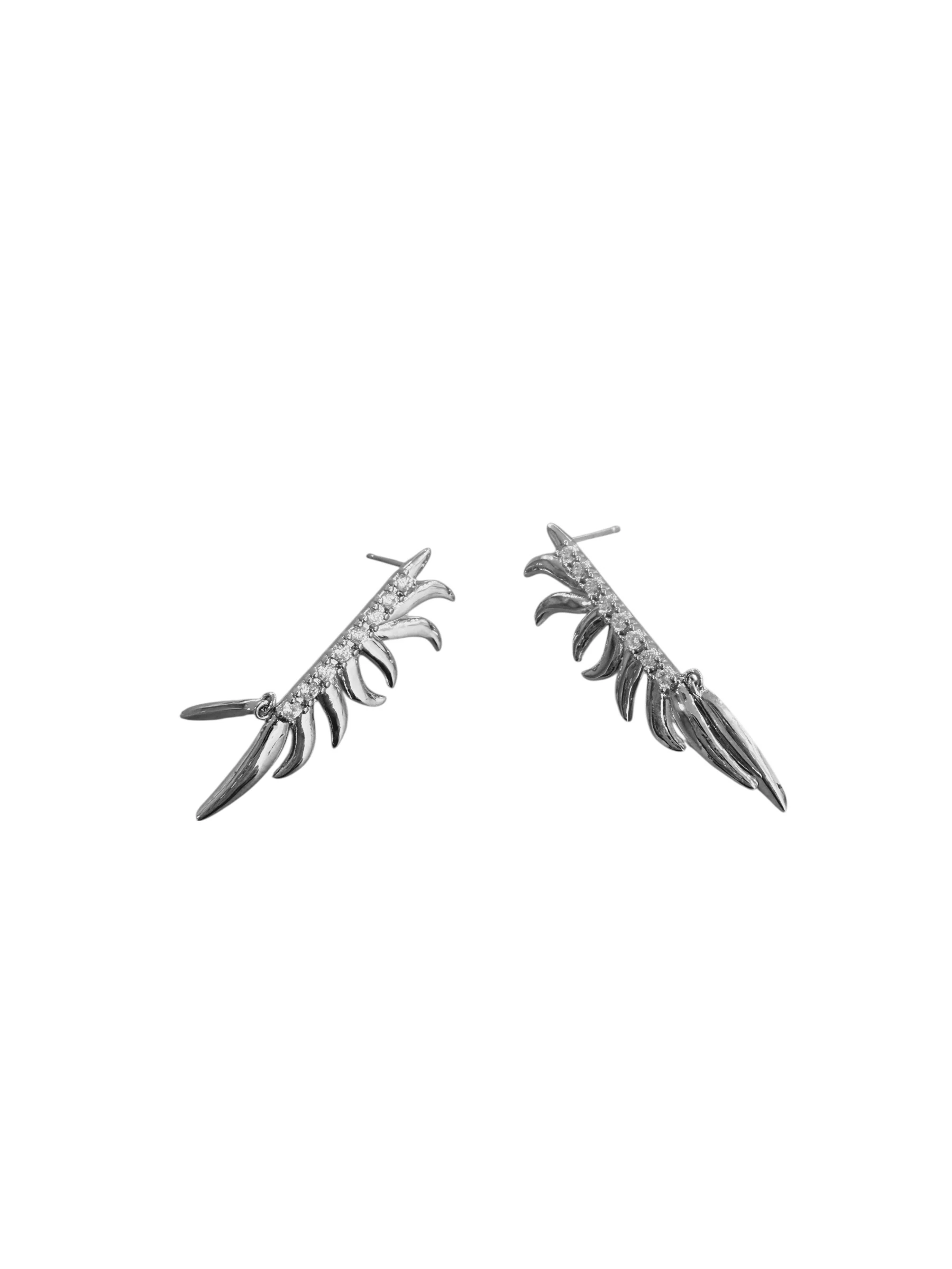 Silver Çubuk Zirkon Taşlı Tüy Görünümlü Küpe