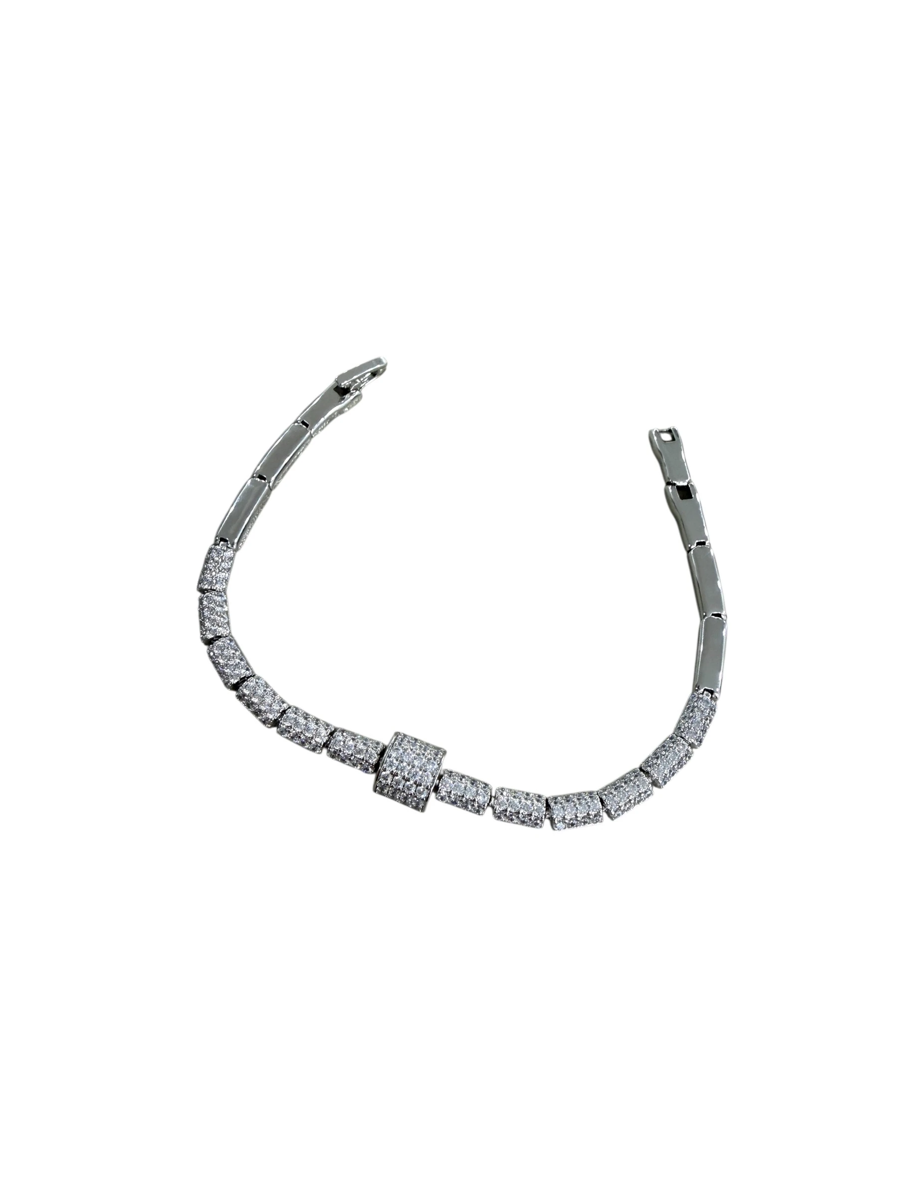 Silver Premium Seri Plaka Zirkon Taş Detay Bileklik 