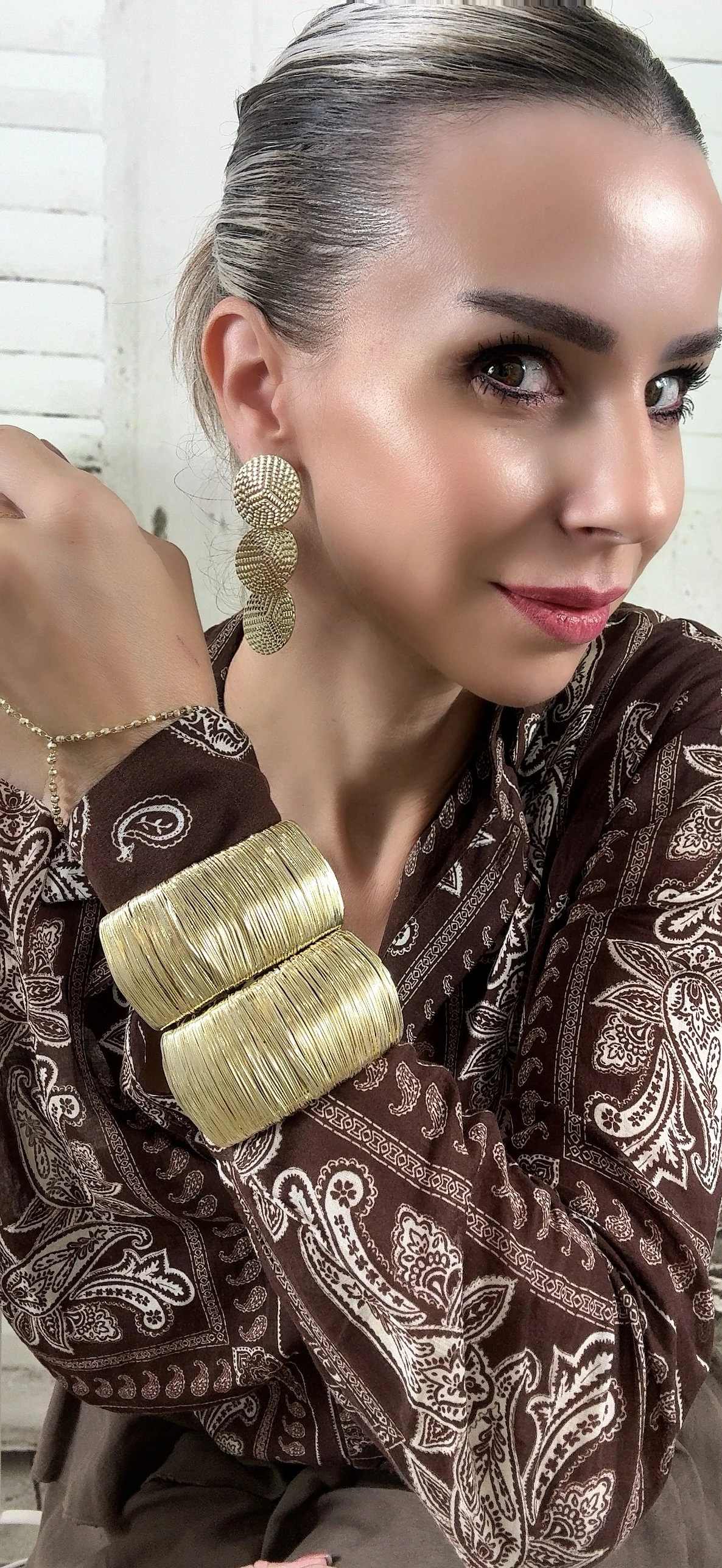 Gold Dövme Oval Plaka Küpe