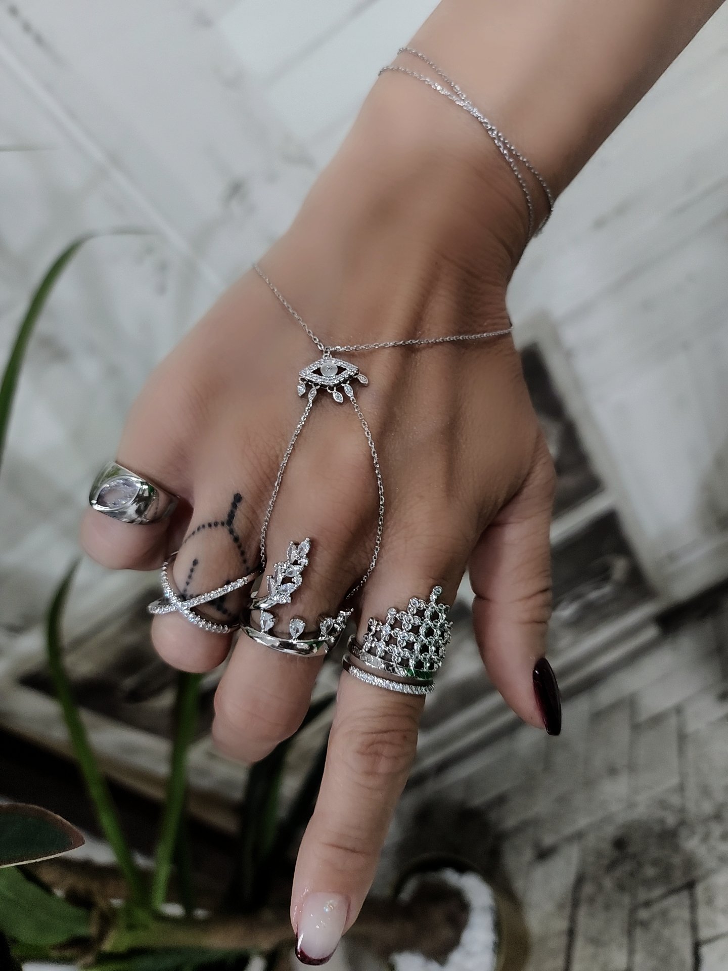 Silver Göz Şahmeran