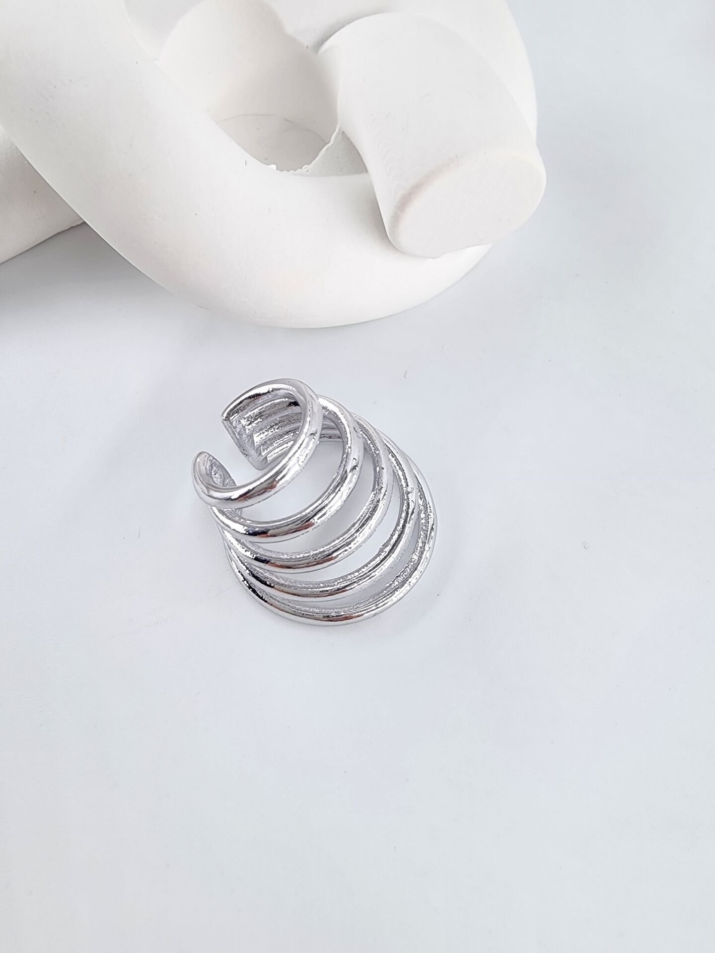 Silver Çoklu Boru Sıkıştırmalı Kıkırdak Küpe