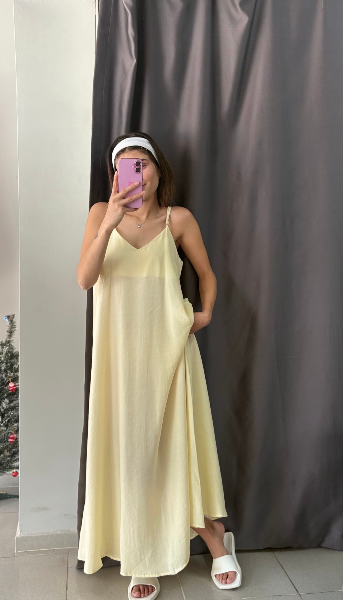 İp Askılı Tensel Elbise