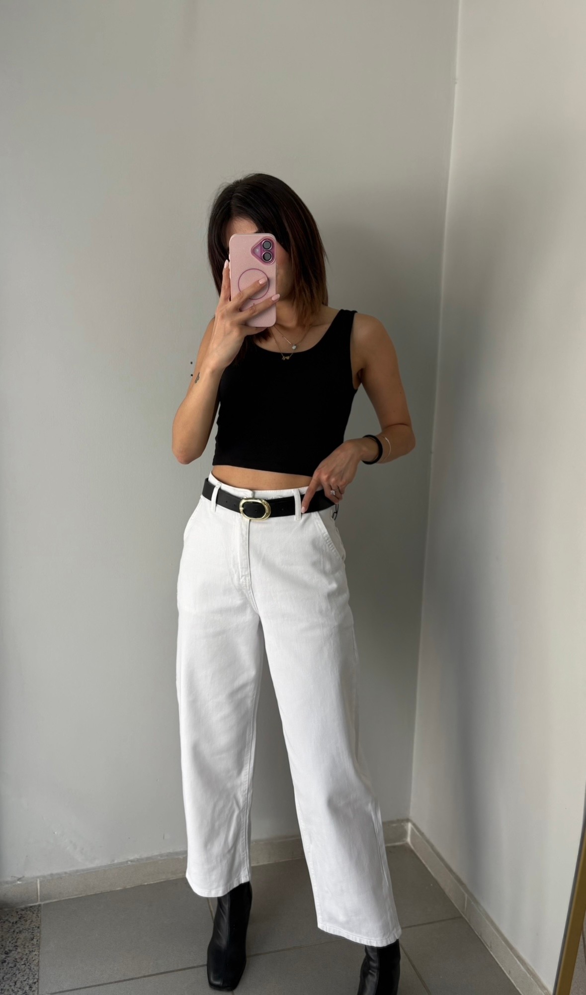 BEYAZ SKATER JEAN