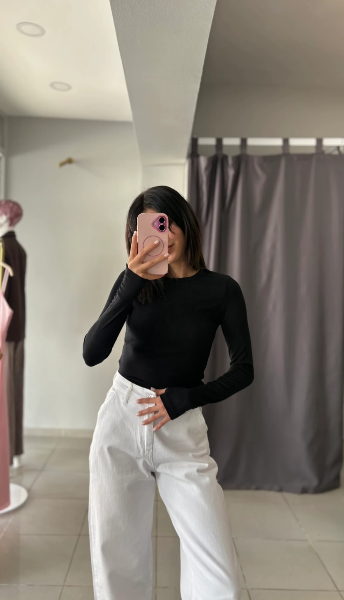 PARMAK GEÇMELİ BODY BLUZ - Siyah