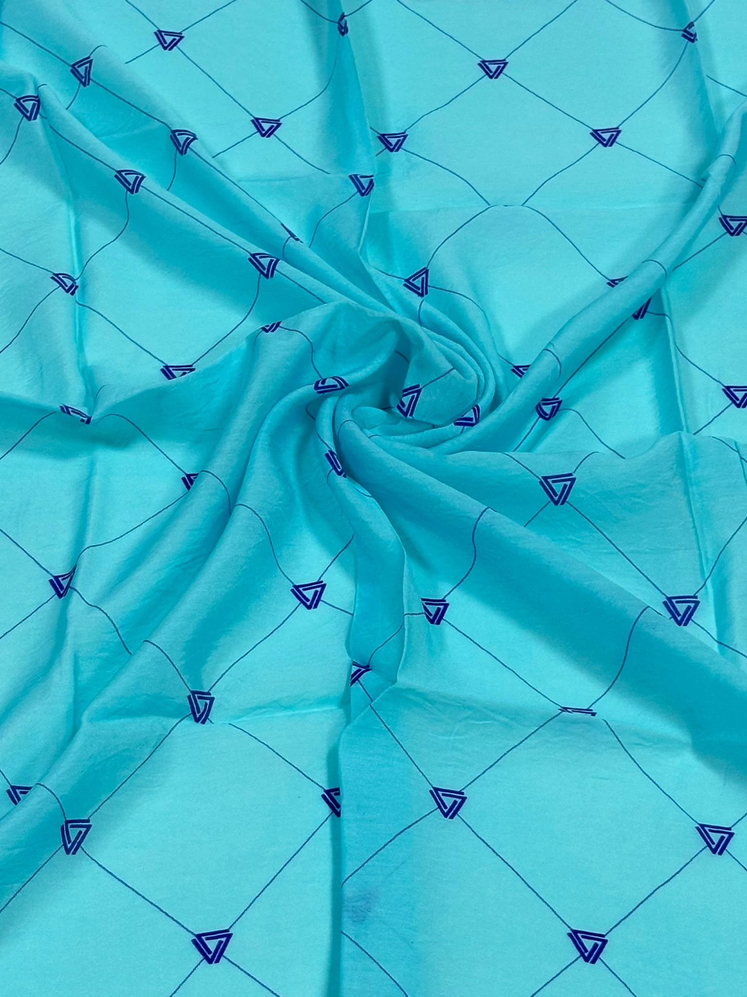 PİRAMİT VİSCON EŞARP