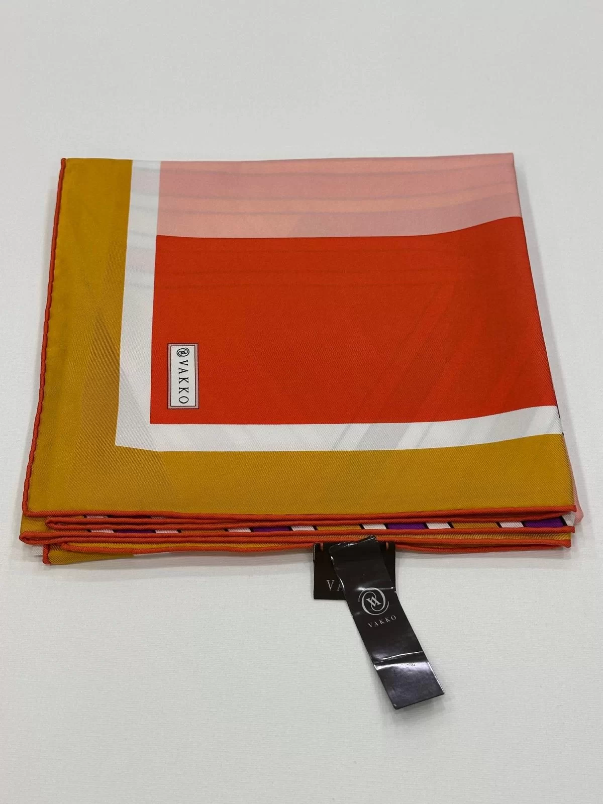 VAKKO DESENLİ TİVİL İPEK EŞARP