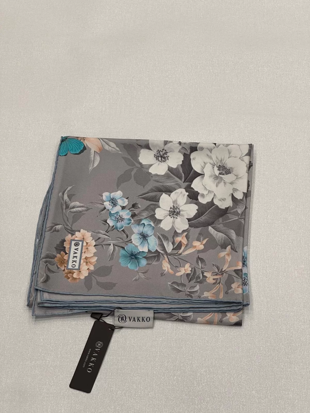 VAKKO DESENLİ TİVİL İPEK EŞARP