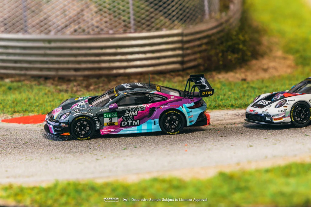 Tarmac Works Porsche 911 GT3 R DTM 2023 #9 - HOBBY64