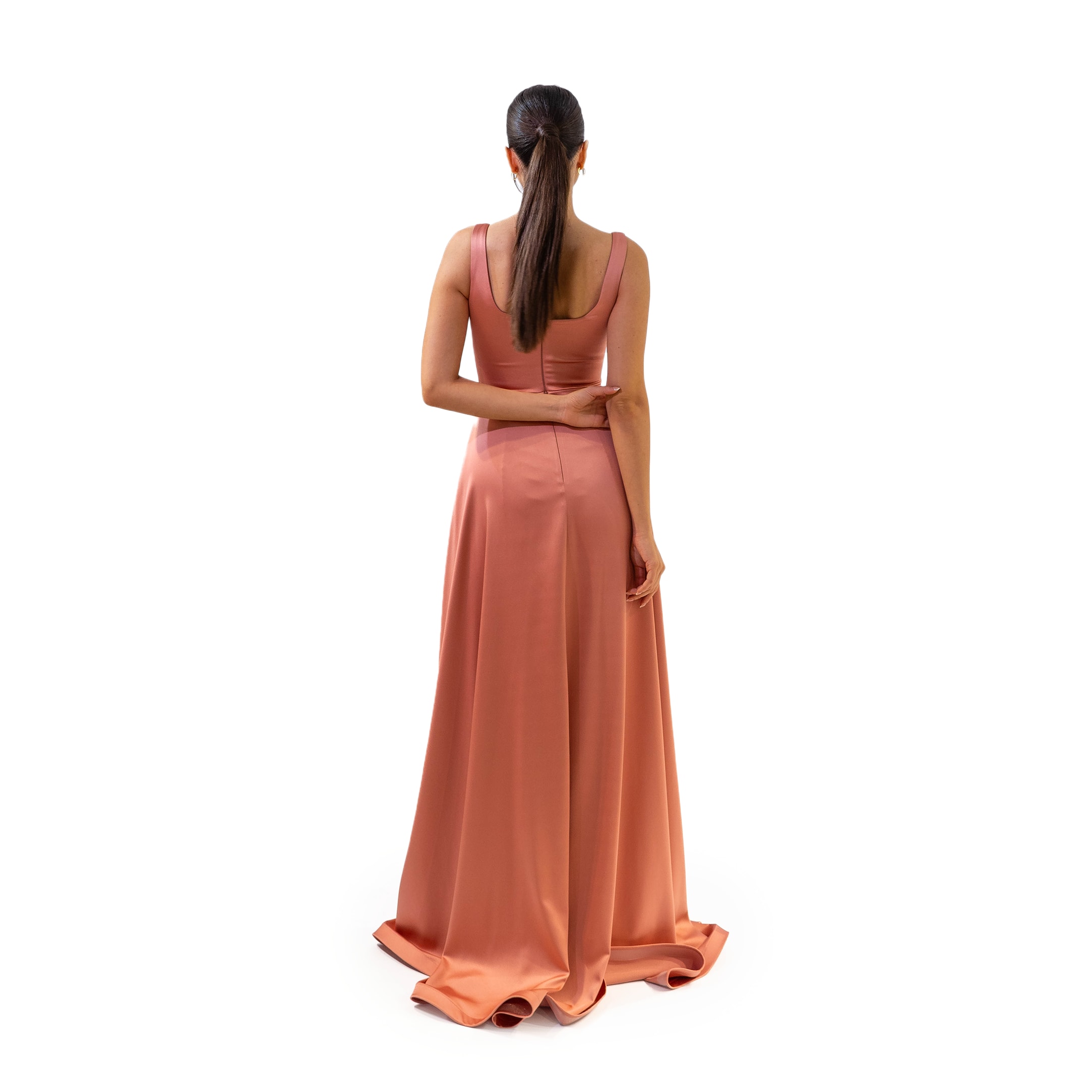 Duru Kare Yaka Saten Kuyruklu Uzun Şeftali Elbise