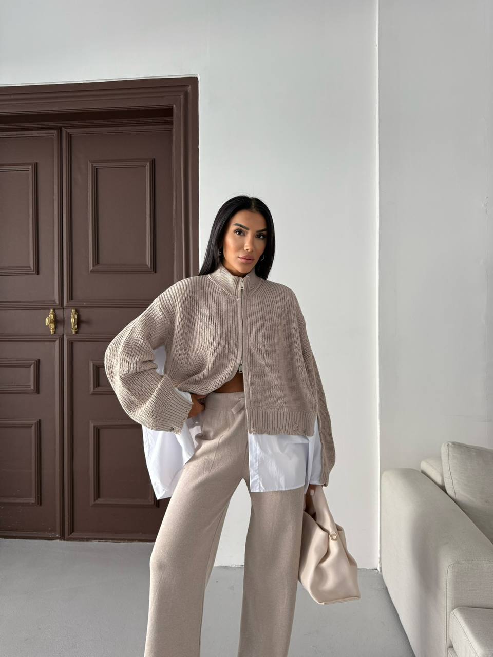 Poplin Gömlek Detaylı Eskitme Görünümlü Triko Takım - Bej