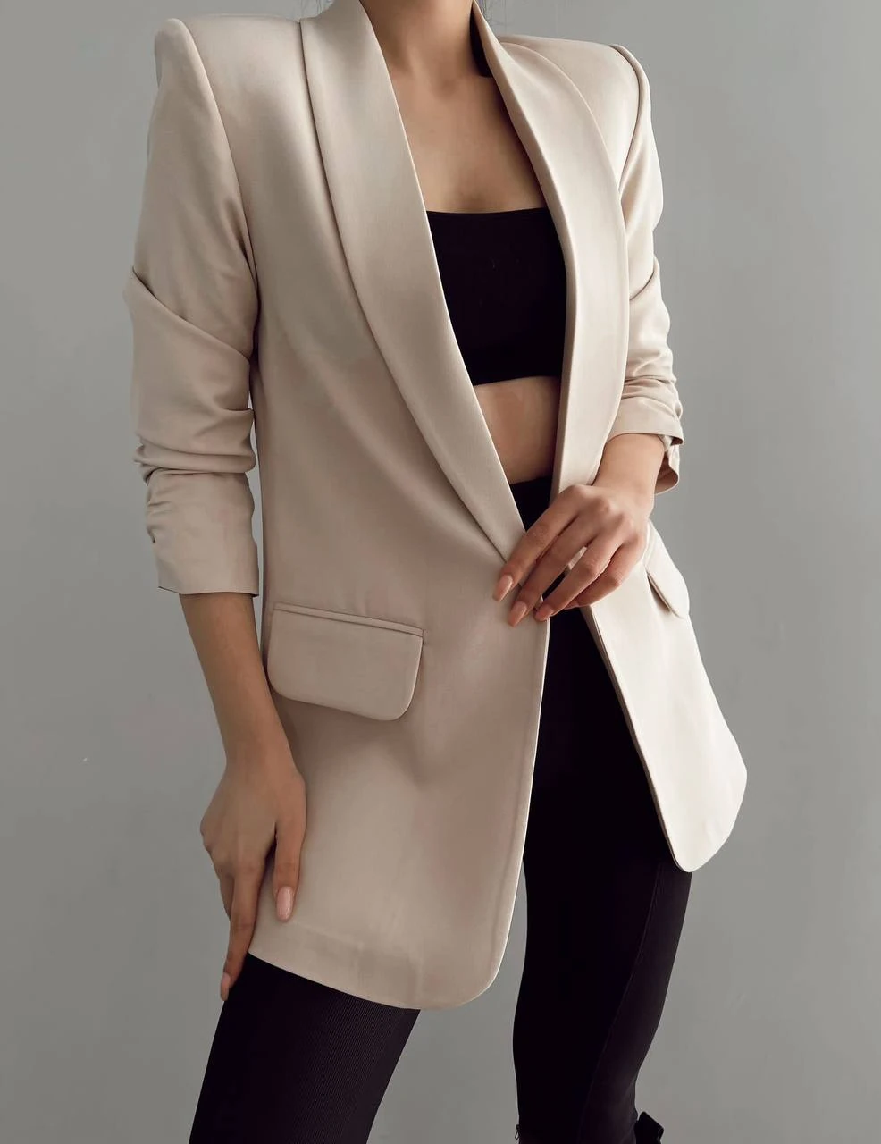 Kolu Büzgülü Ceket