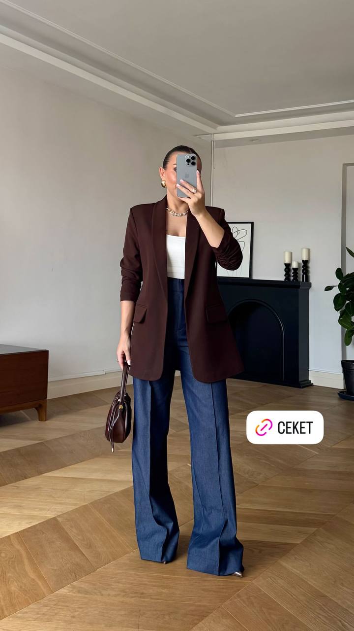 Kolu Büzgülü Ceket