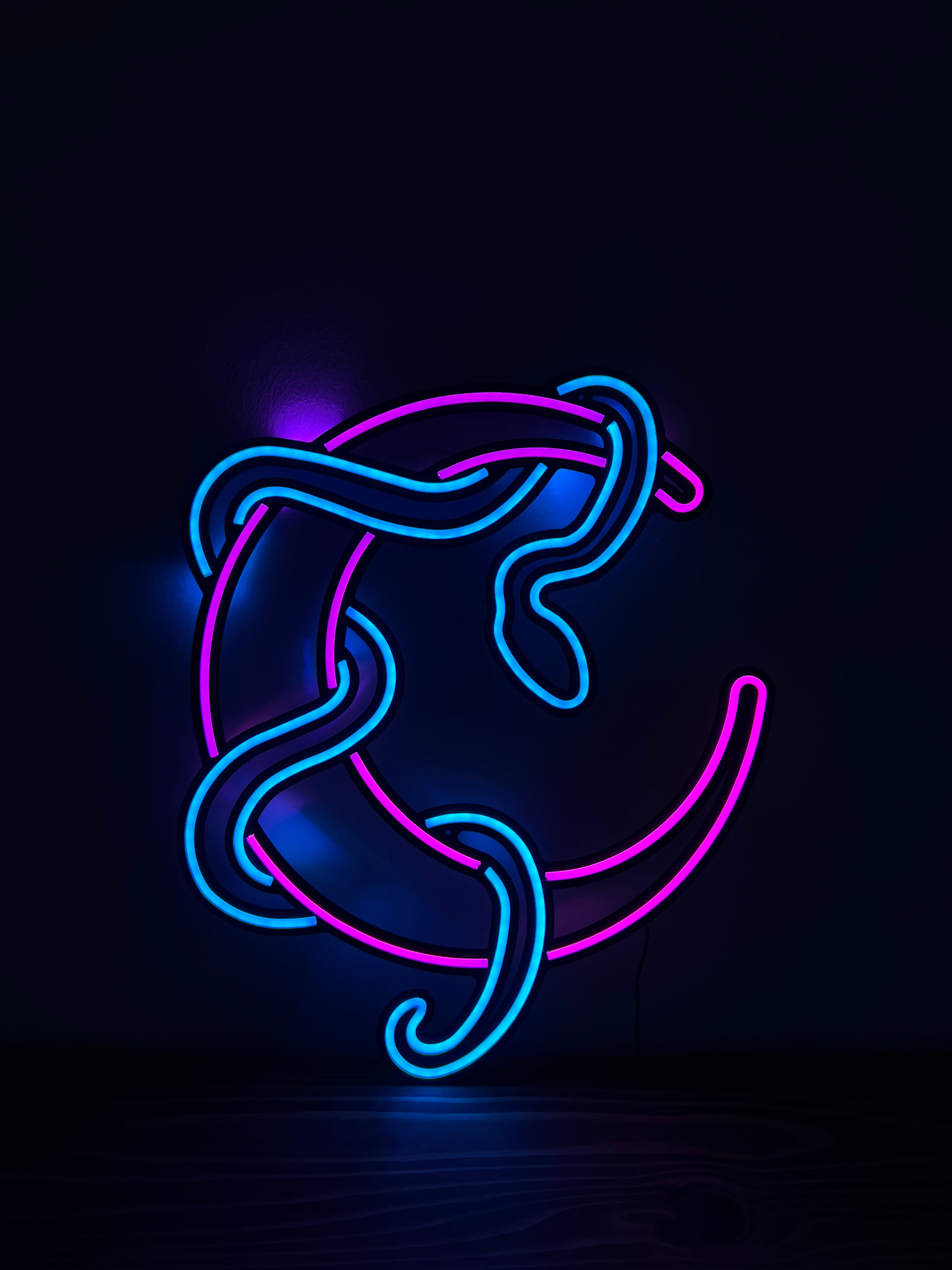 AY,YILAN NEON